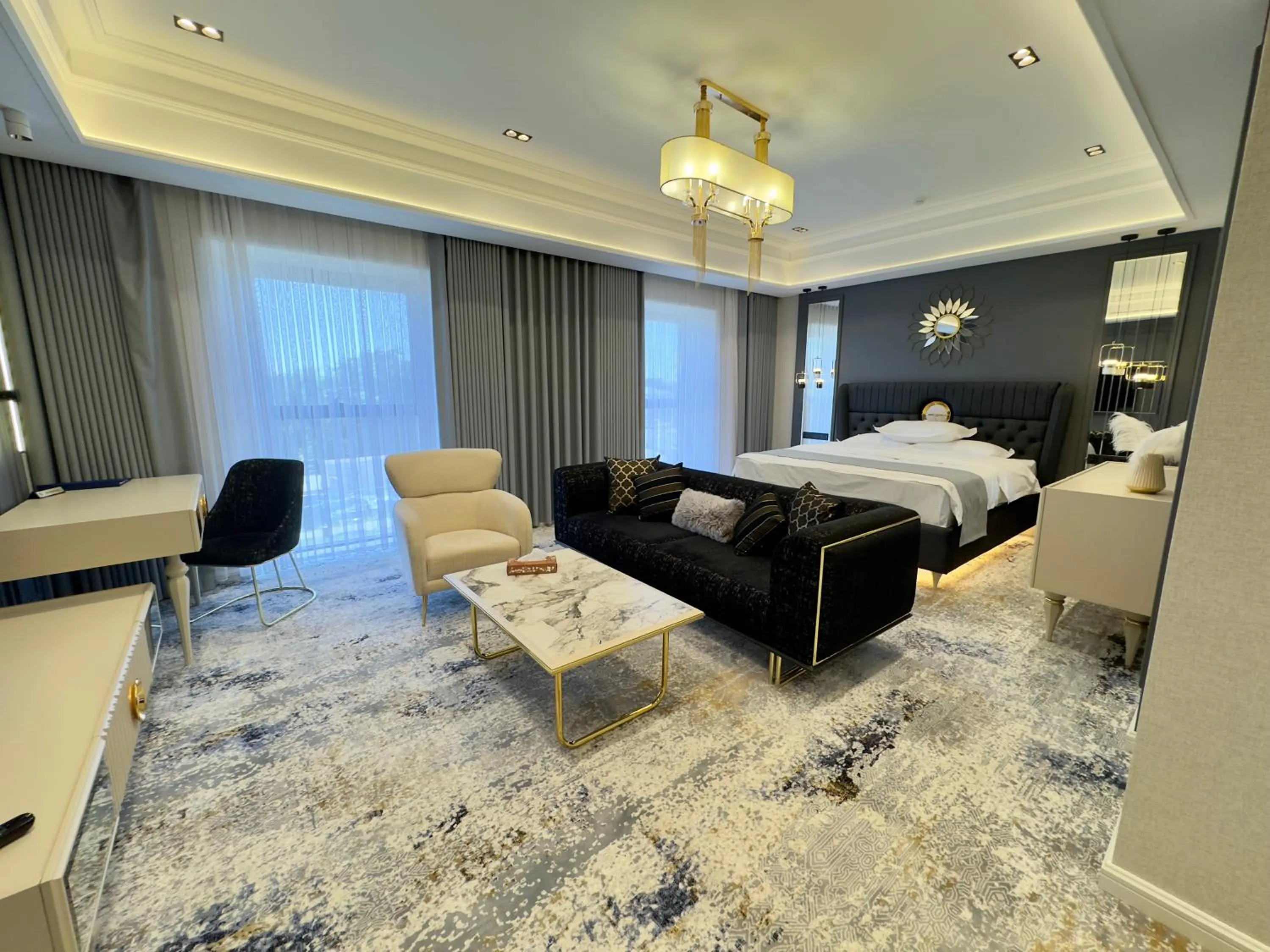 Superior King Suite in Hotel Sultan