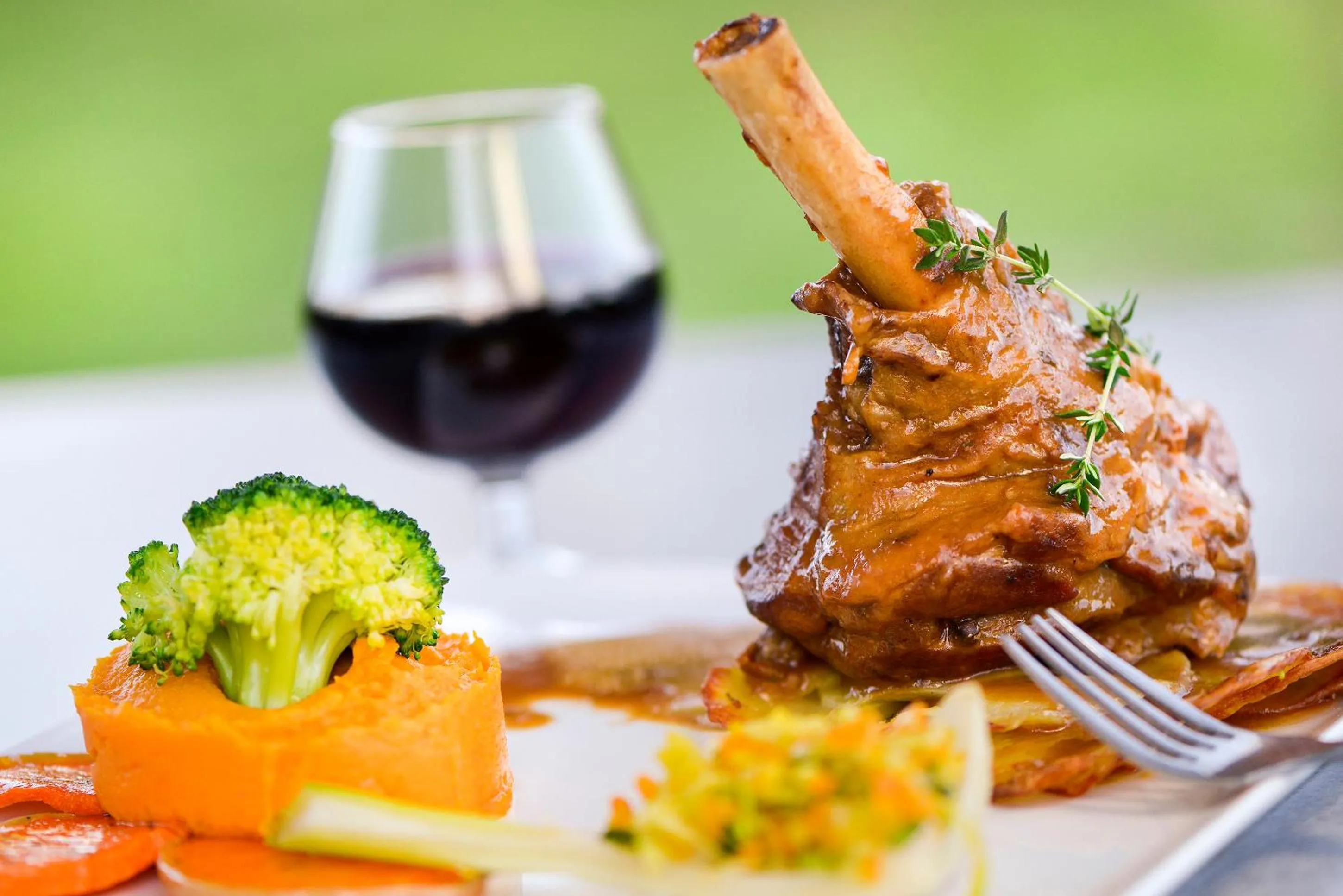 Food in Logis Hôtel Val de Vienne