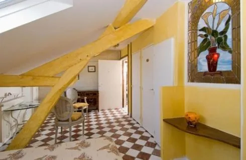 Photo of the whole room, Bed in Logis Demeure de la Vignole