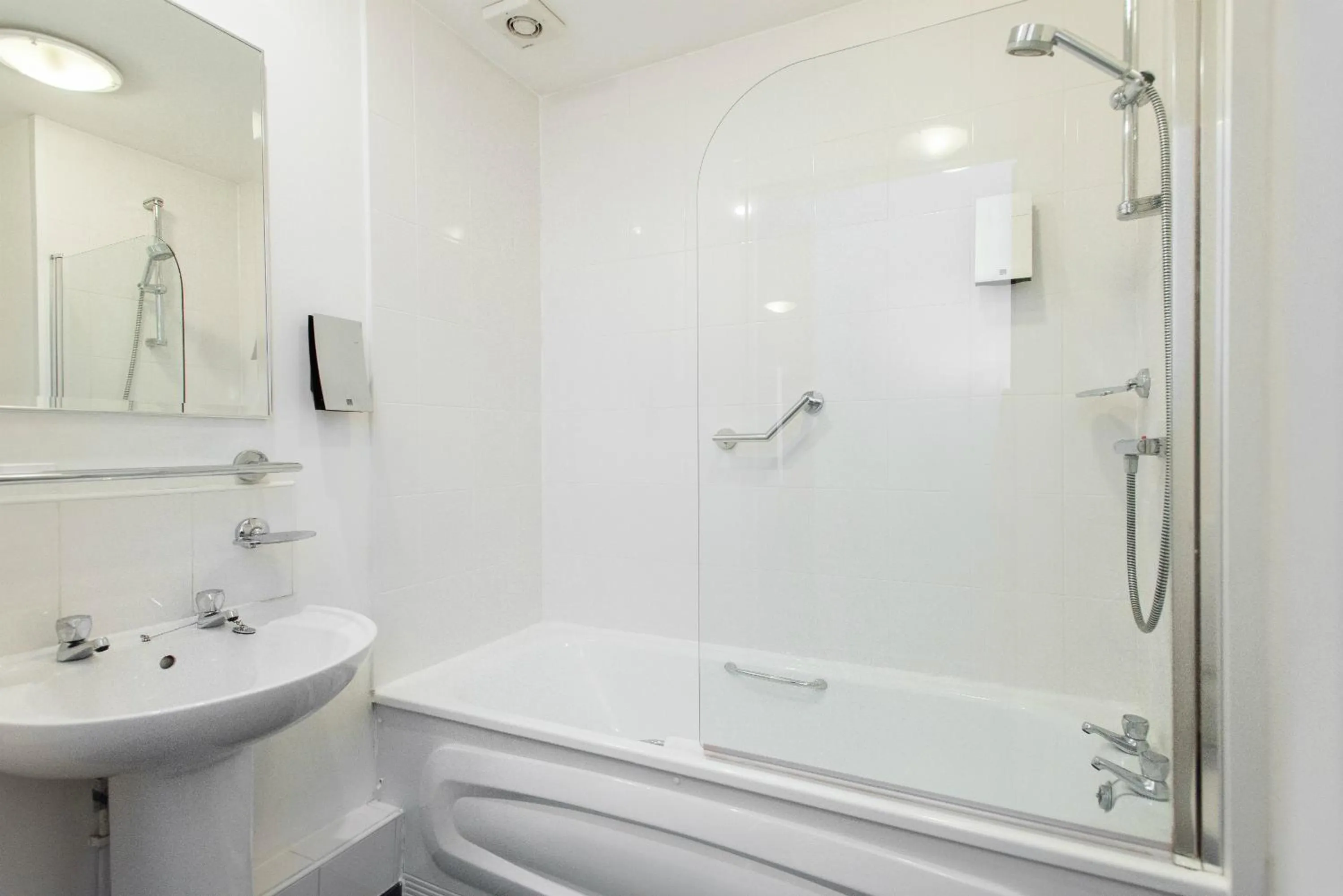 Bathroom in PREMIER SUITES Birmingham