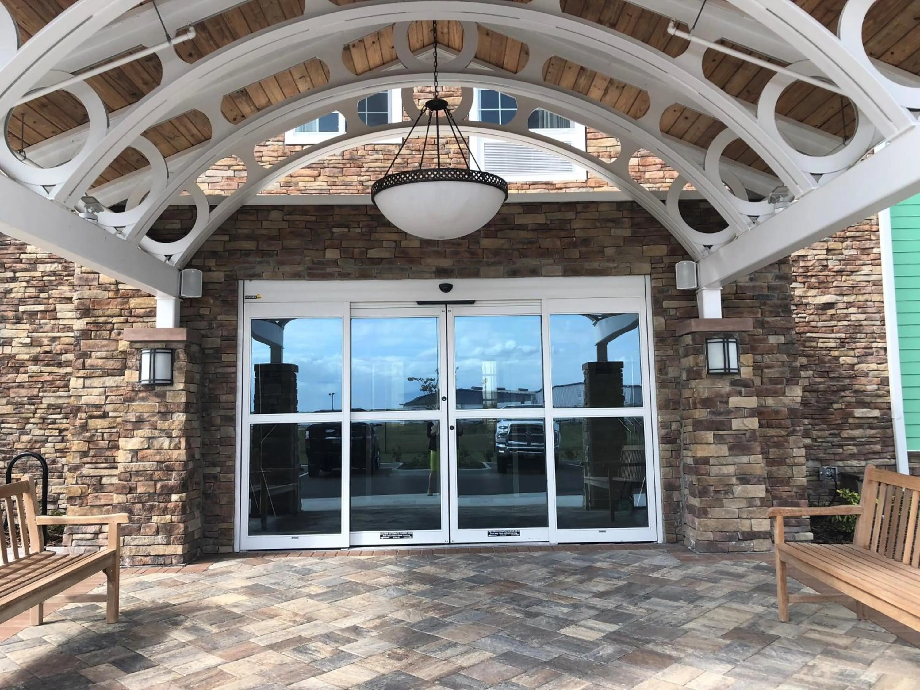 Property building in Staybridge Suites Lakeland West