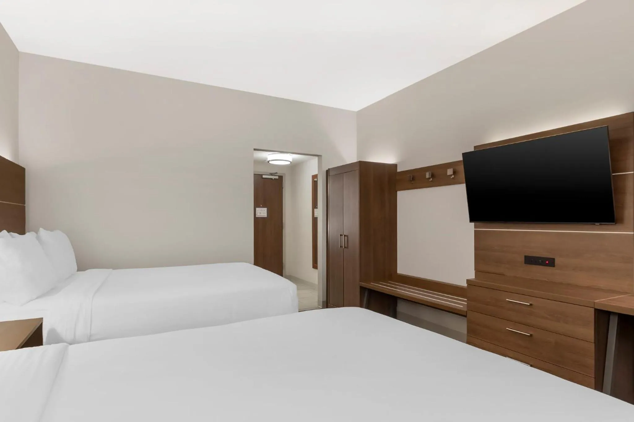 Photo of the whole room, Bed in Holiday Inn Express - Nashville South - Spring Hill by IHG