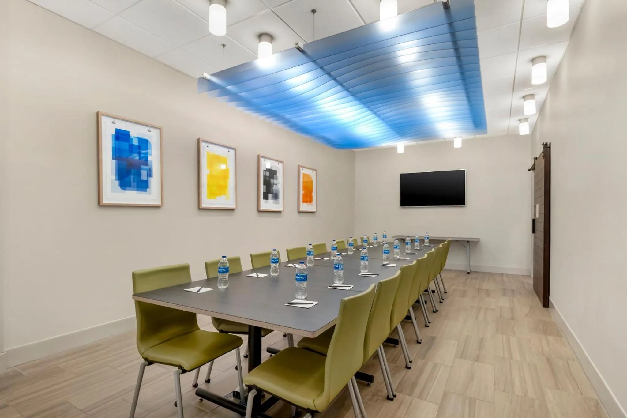 Meeting/conference room in Holiday Inn Express - Nashville South - Spring Hill by IHG