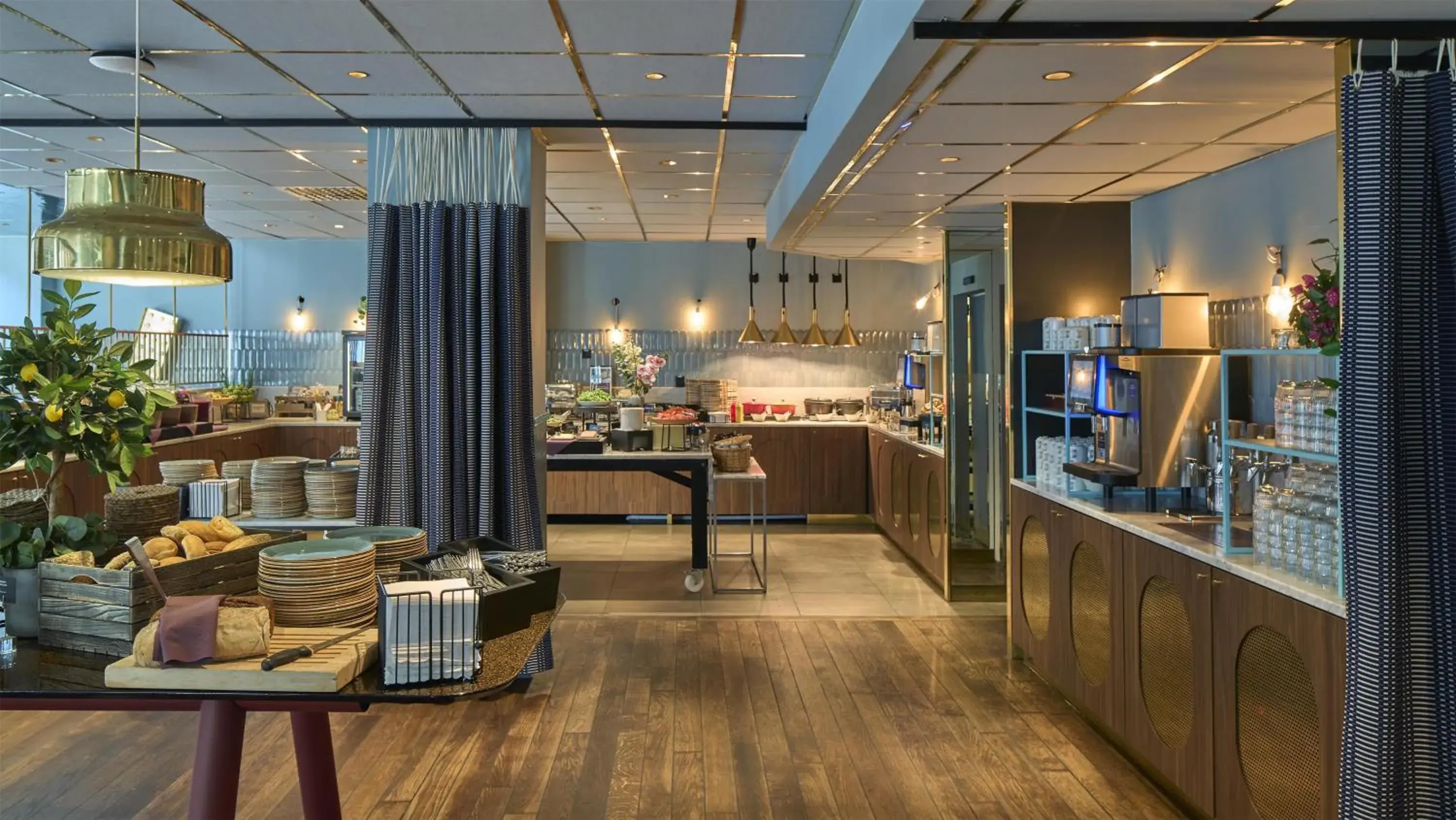 Breakfast in Scandic Sjöfartshotellet Breakfast in Scandic Sjöfartshotellet