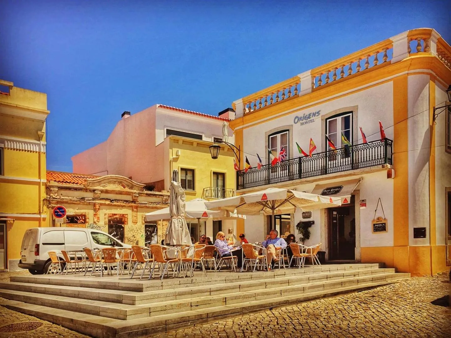 Origens Hostel