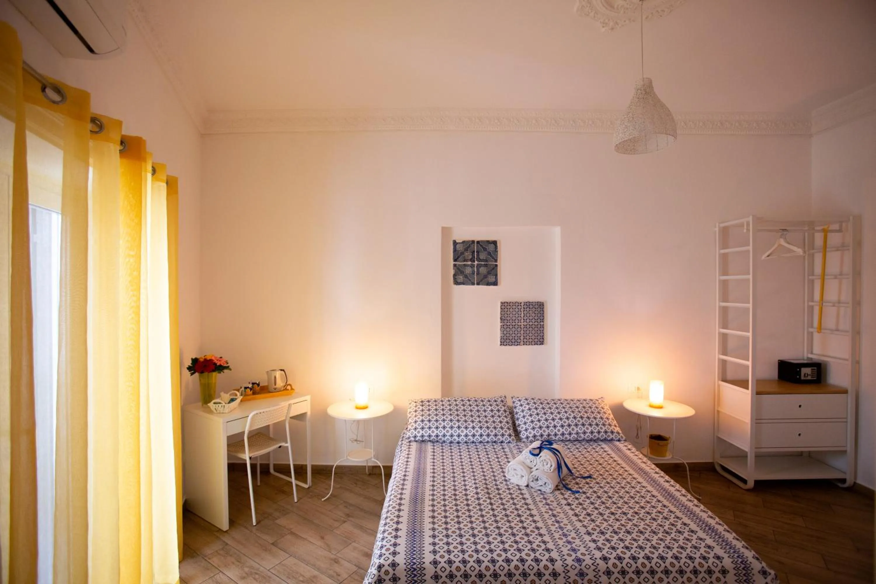 Bed in Quattro Incanti