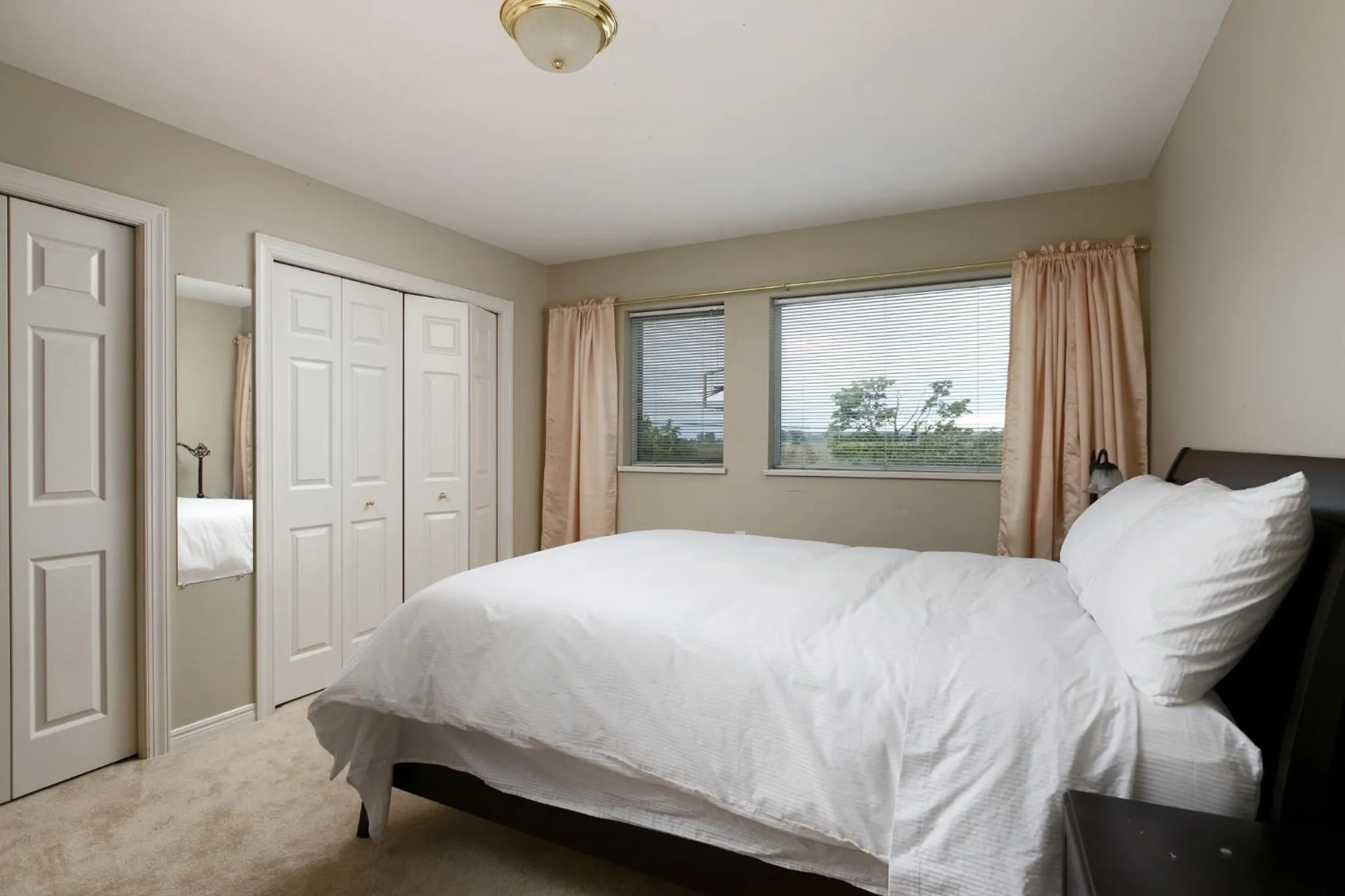 Bed in Muchen Villa