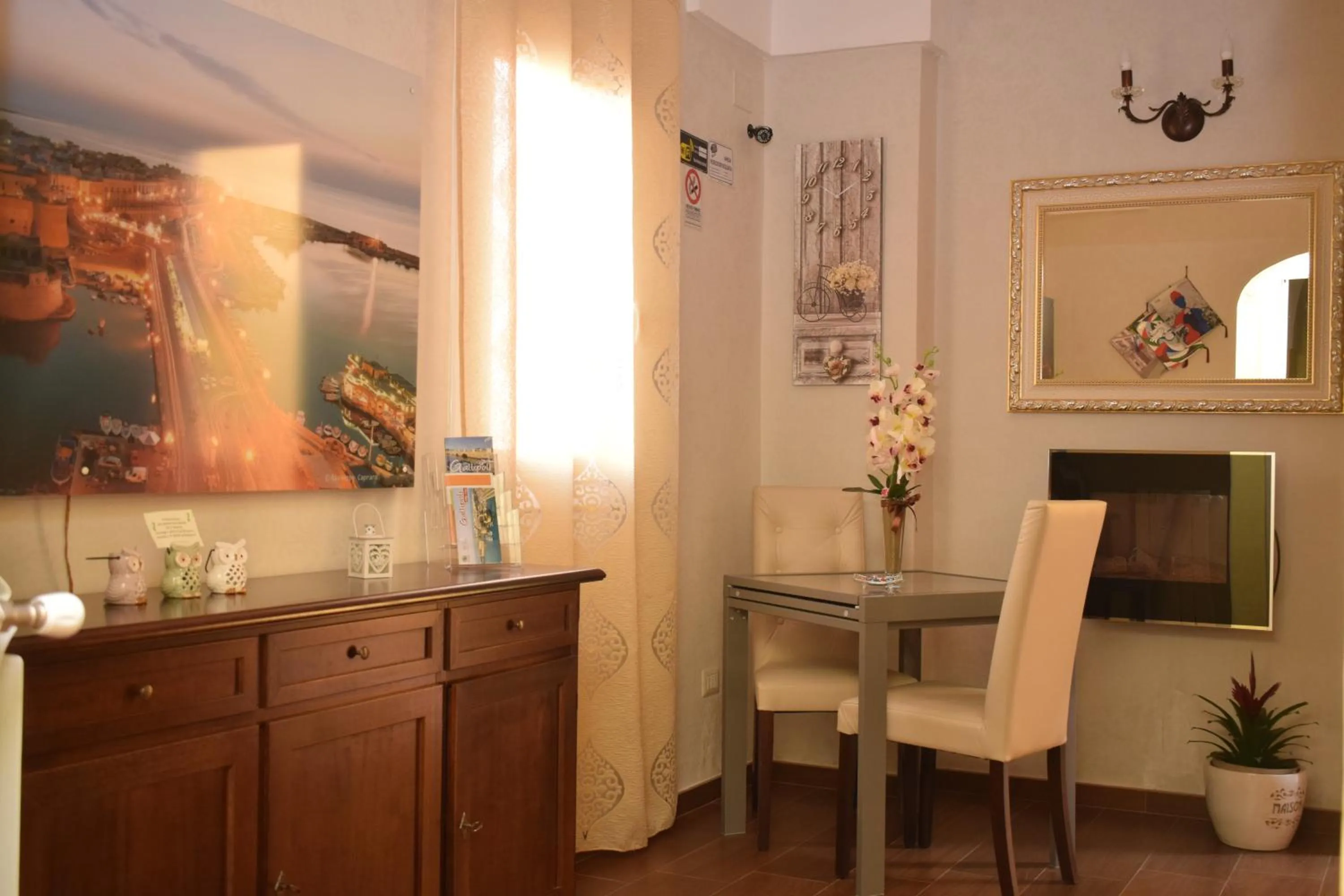 Lobby or reception in B&B Vico Napoli Salento