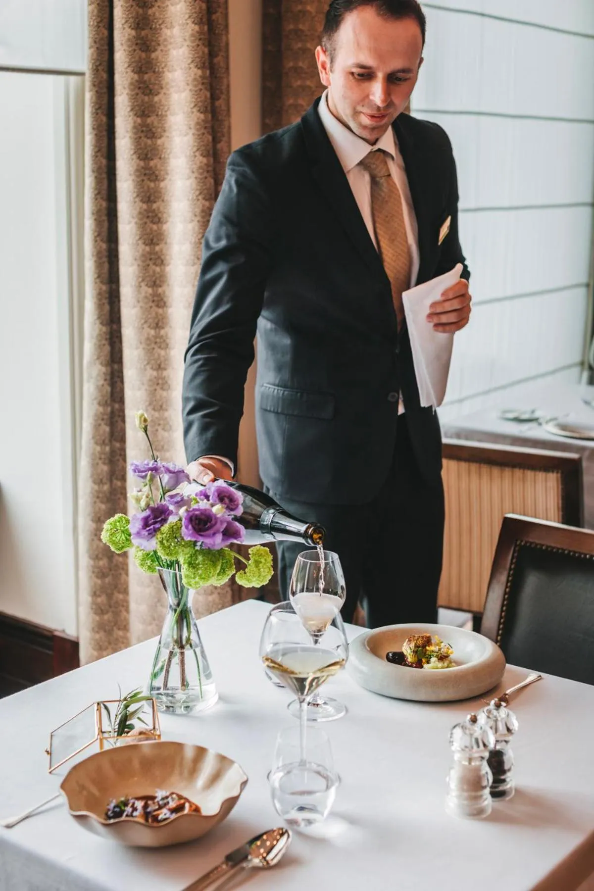 Restaurant/places to eat in Esplanade Zagreb Hotel