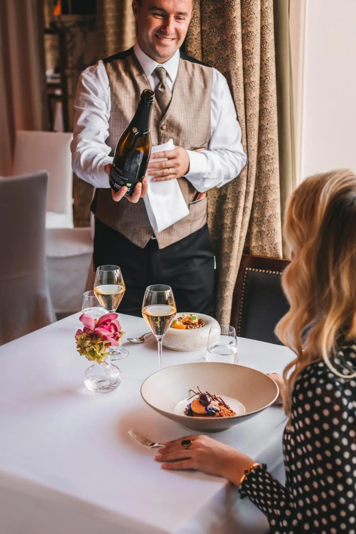 Restaurant/places to eat in Esplanade Zagreb Hotel