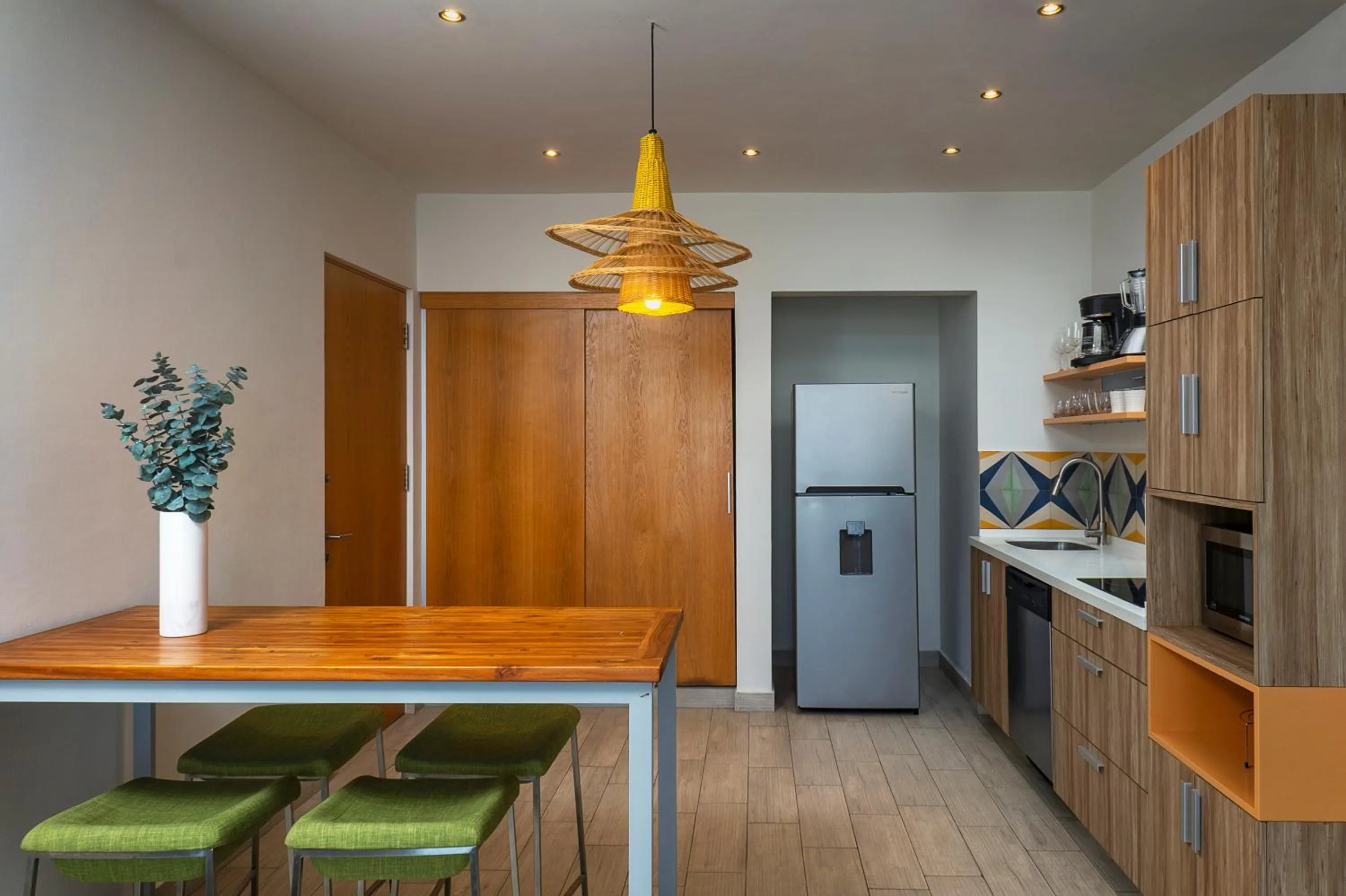 Kitchen or kitchenette in Opal Suites Apartments