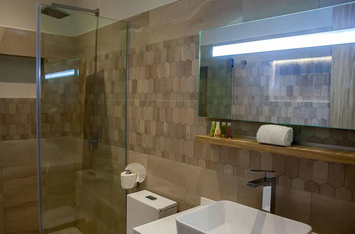 Bathroom in Opal Suites Apartments