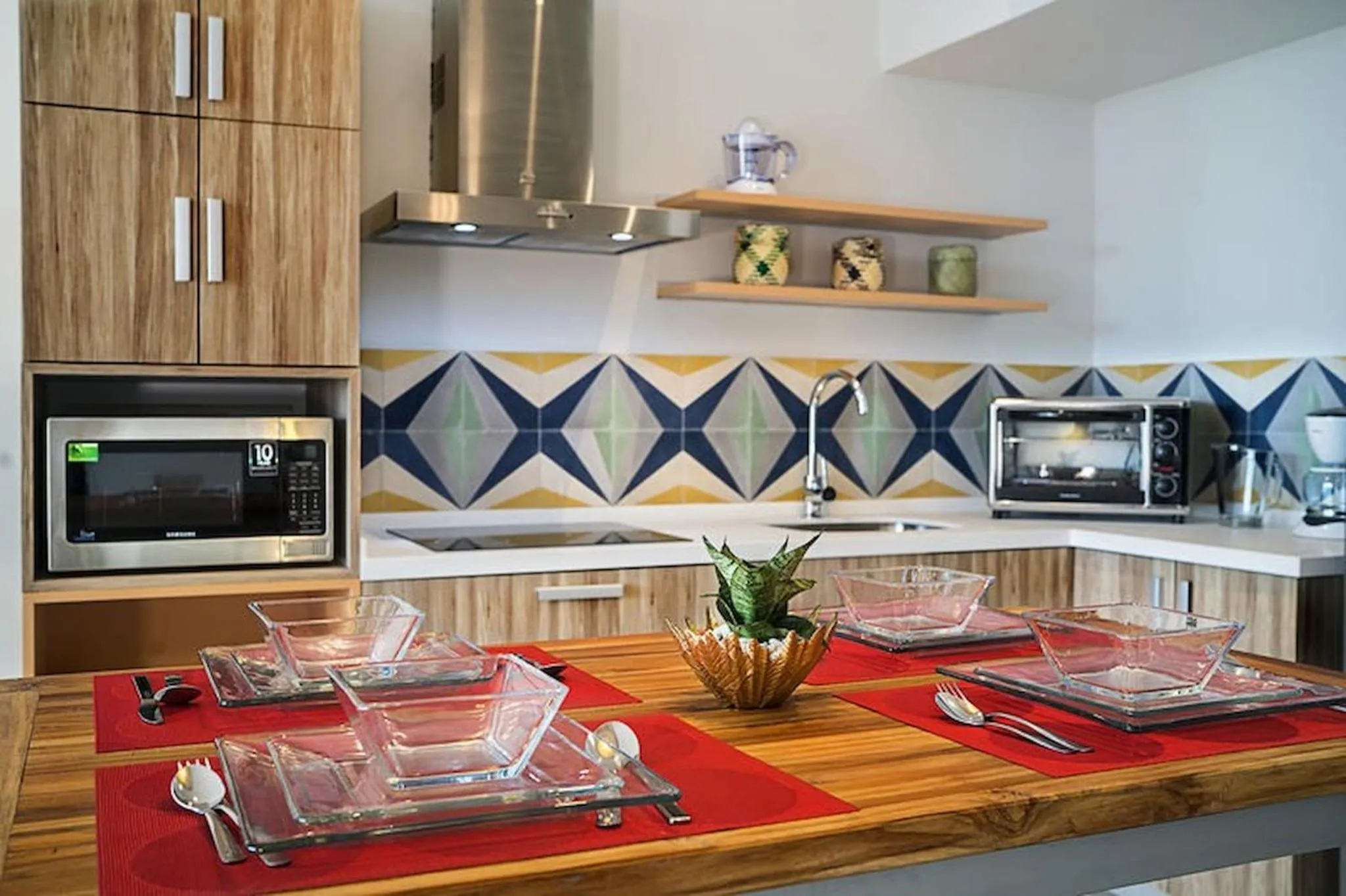 Kitchen or kitchenette in Opal Suites Apartments