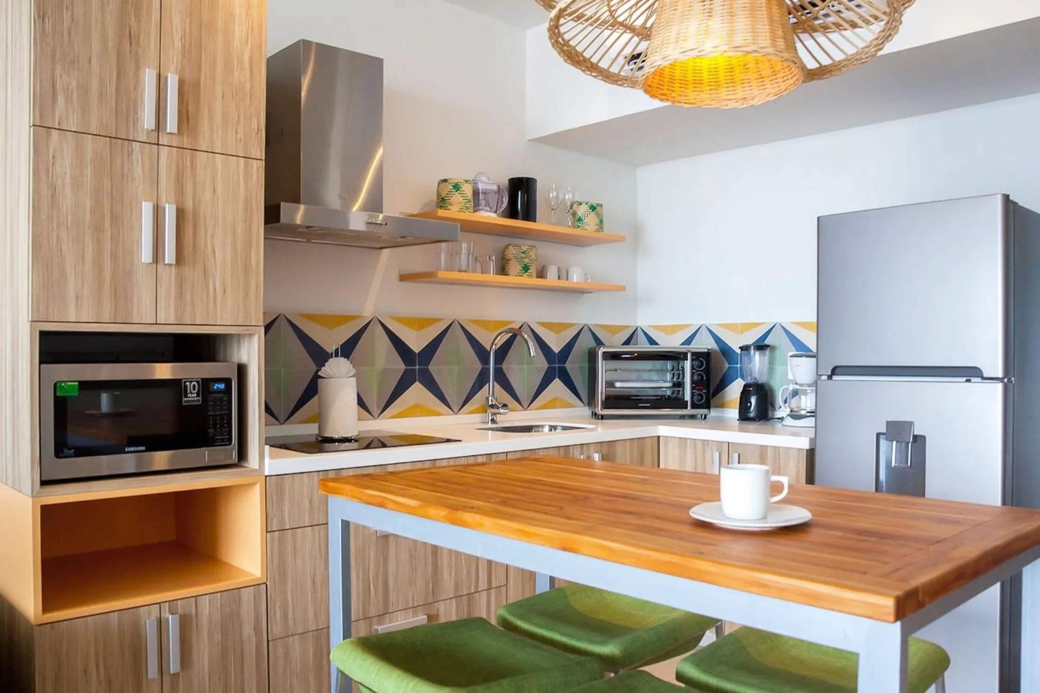 Kitchen or kitchenette in Opal Suites Apartments