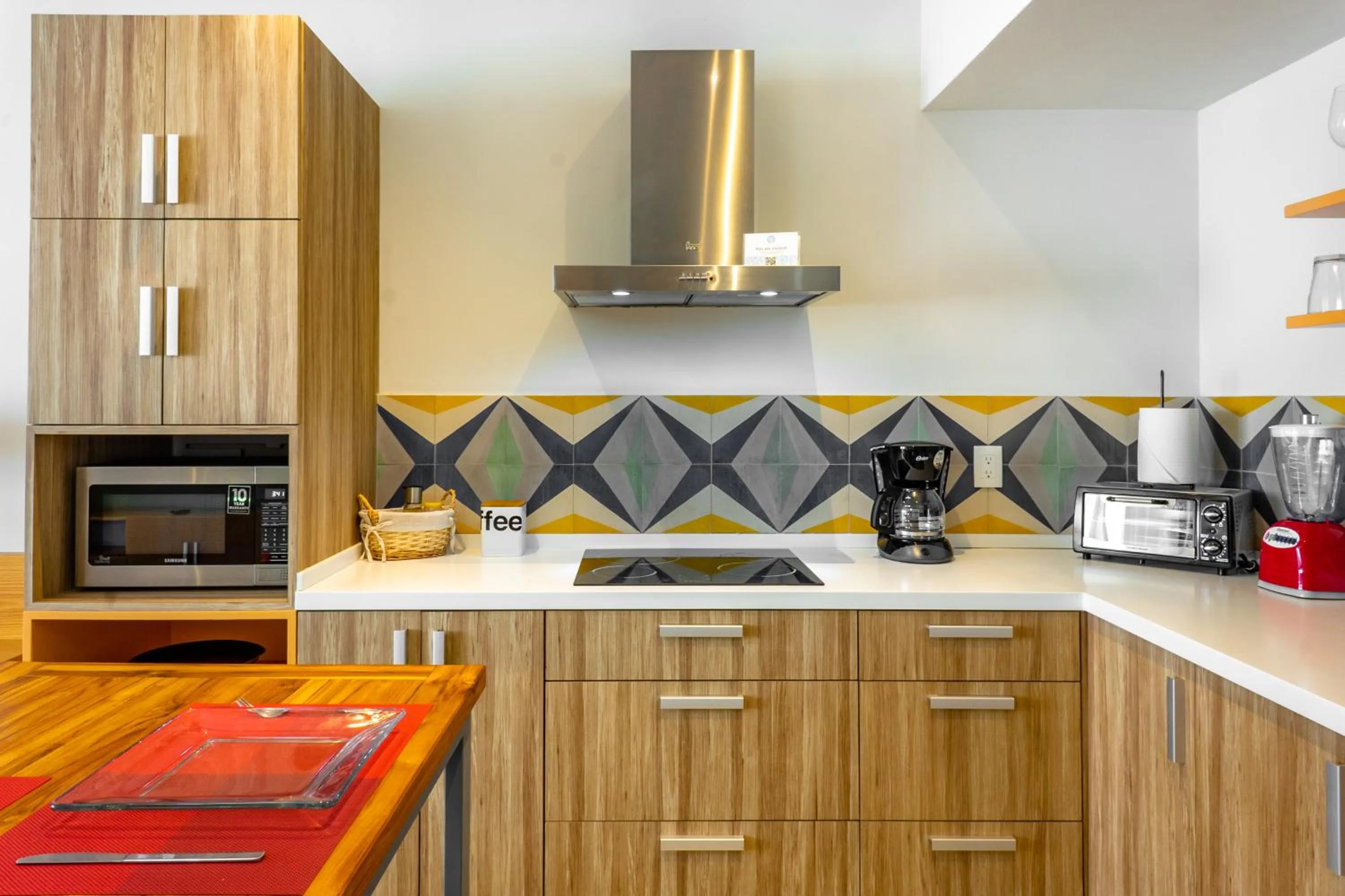 Kitchen or kitchenette in Opal Suites Apartments