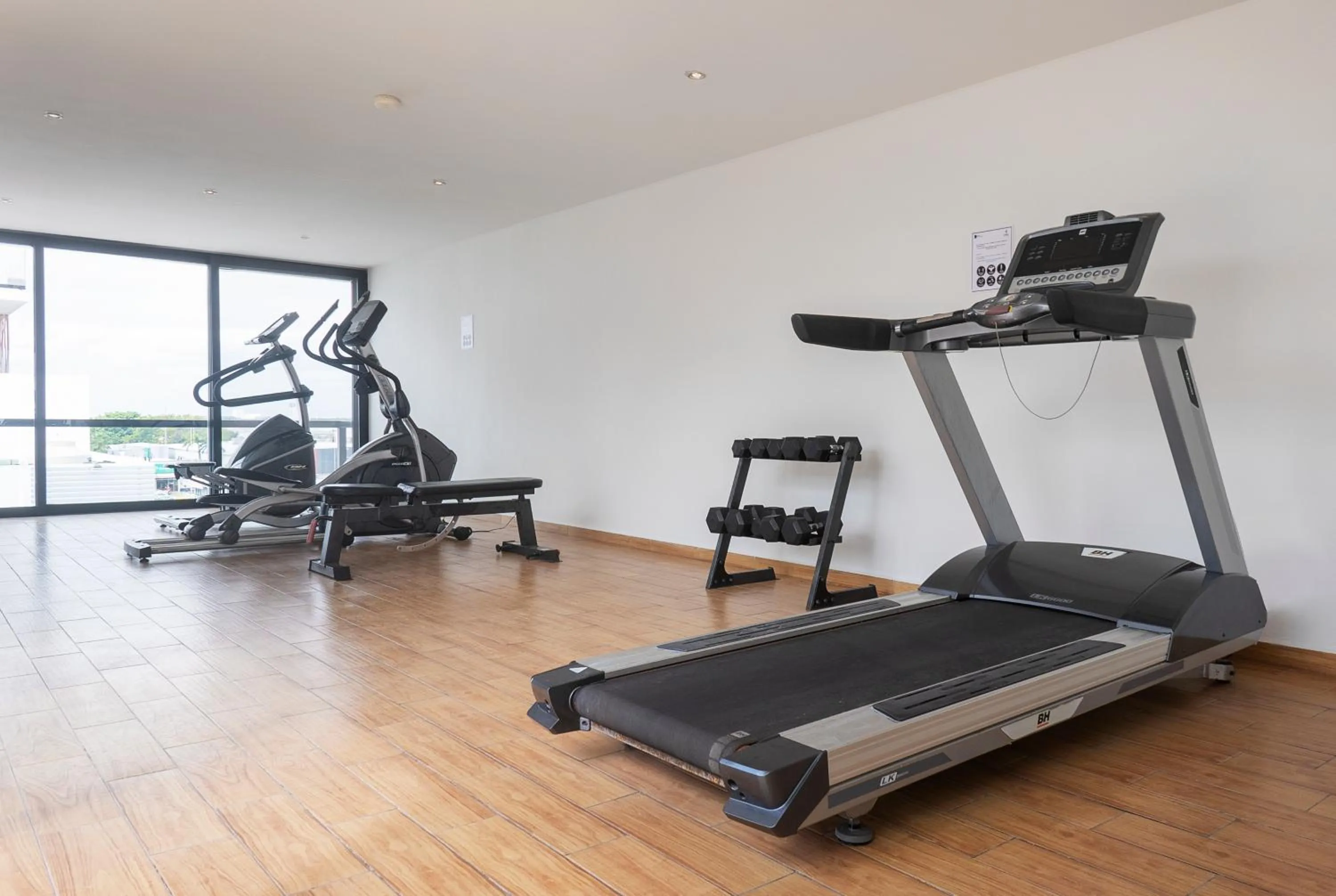 Fitness centre/facilities in Opal Suites Apartments