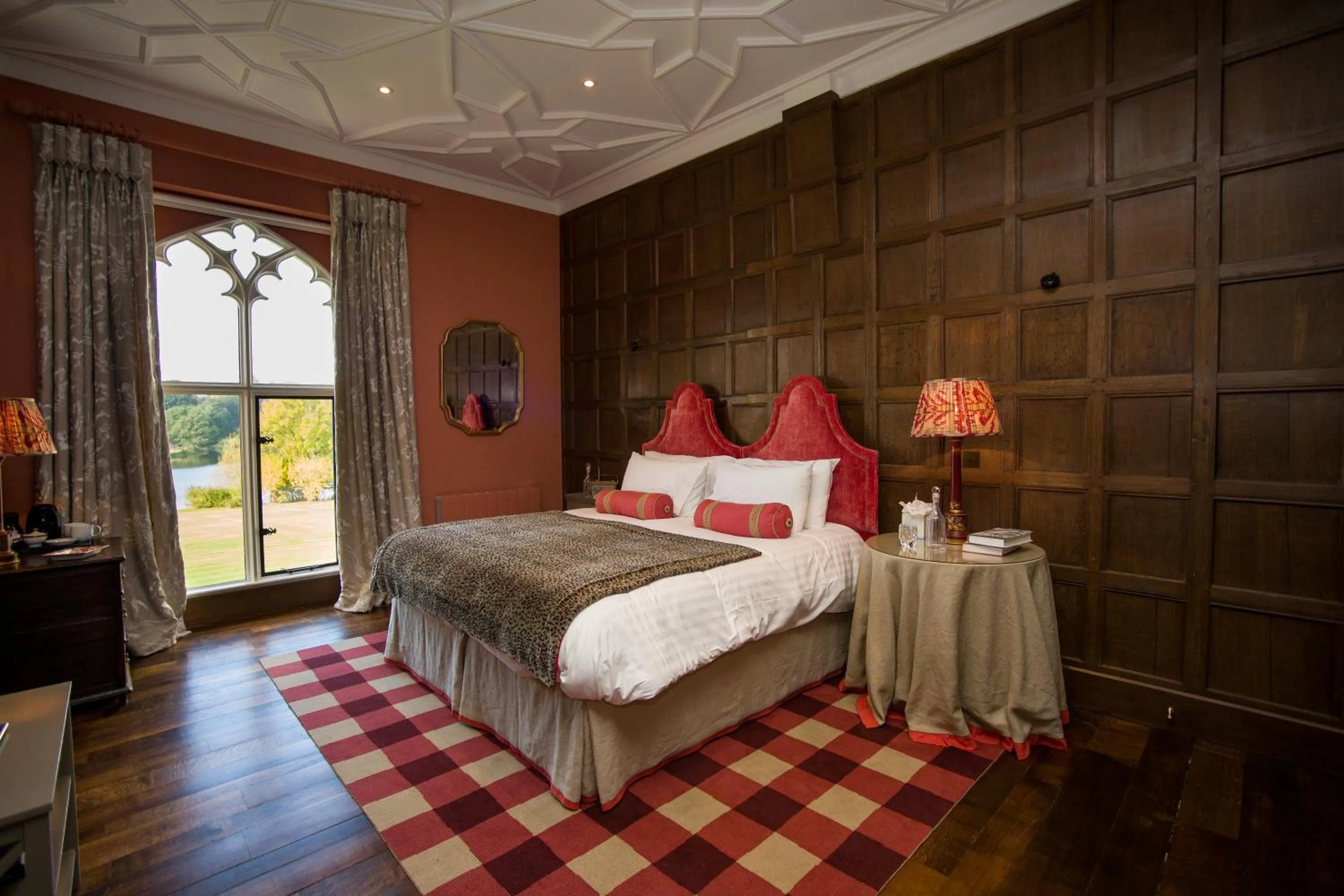Bedroom, Bed in The North Wing - Combermere Abbey