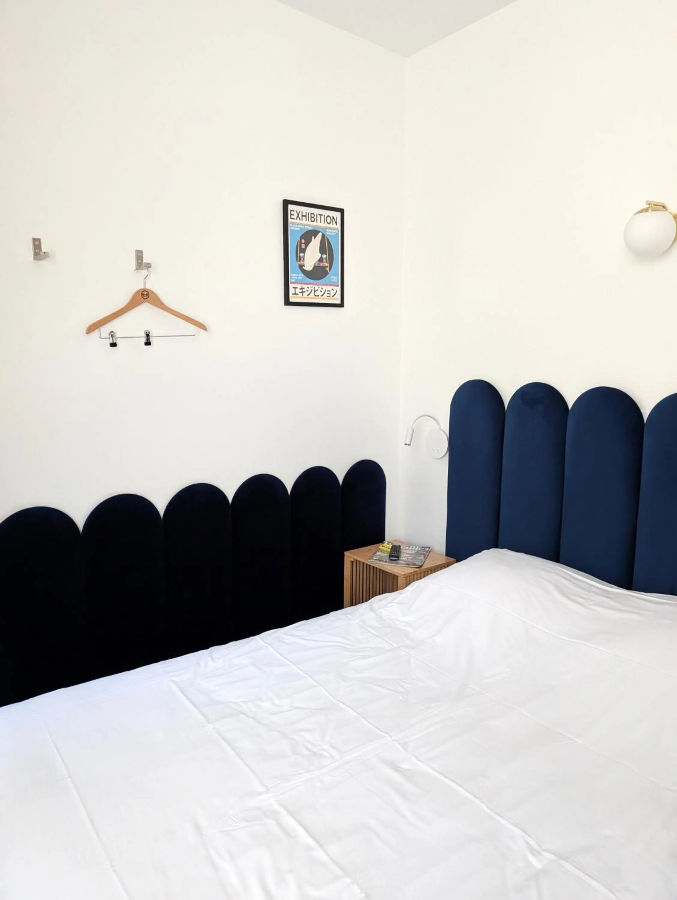 Bed in Hôtel d'Angleterre