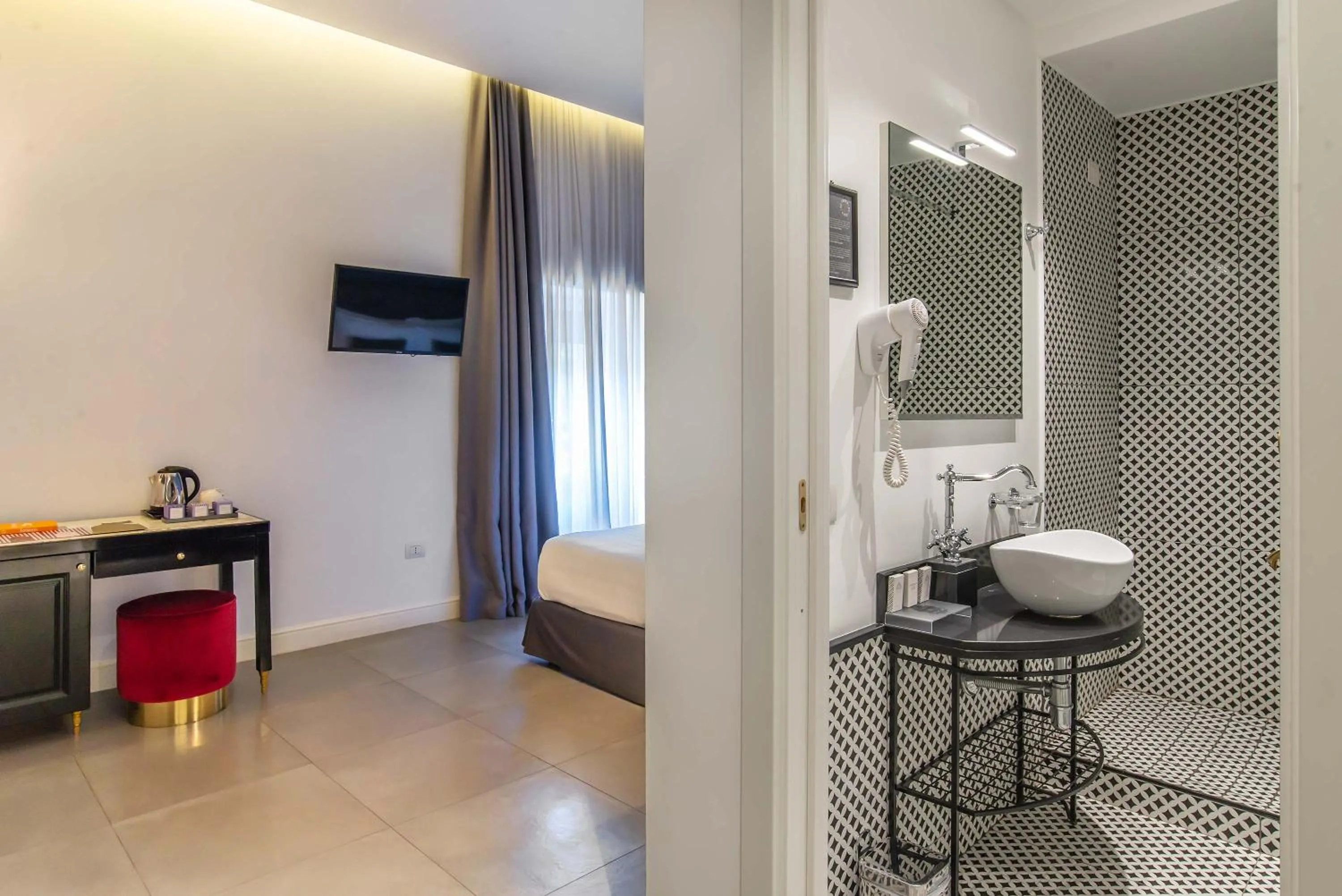 Boutique Hotel Metro 900