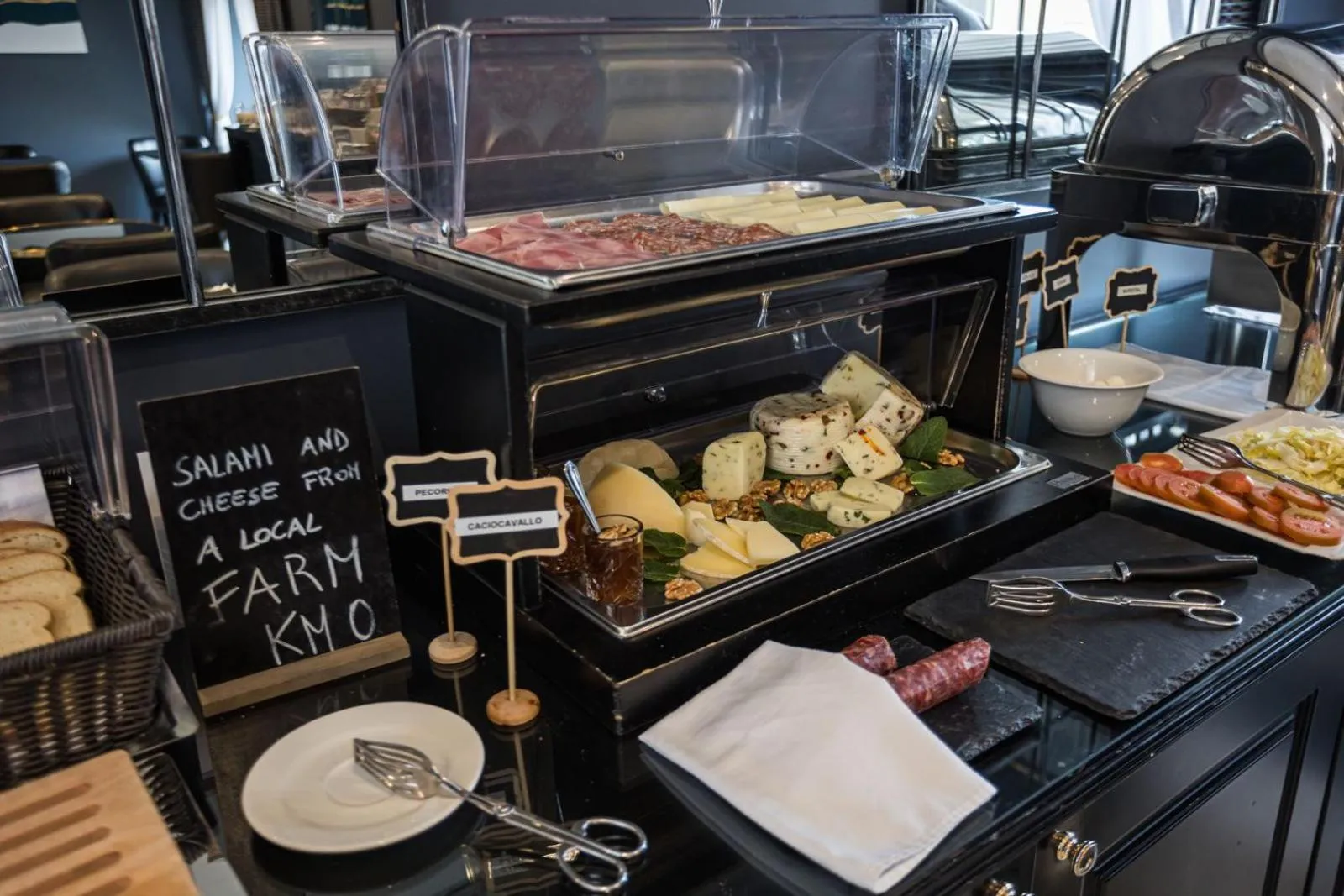 Food in Boutique Hotel Metro 900