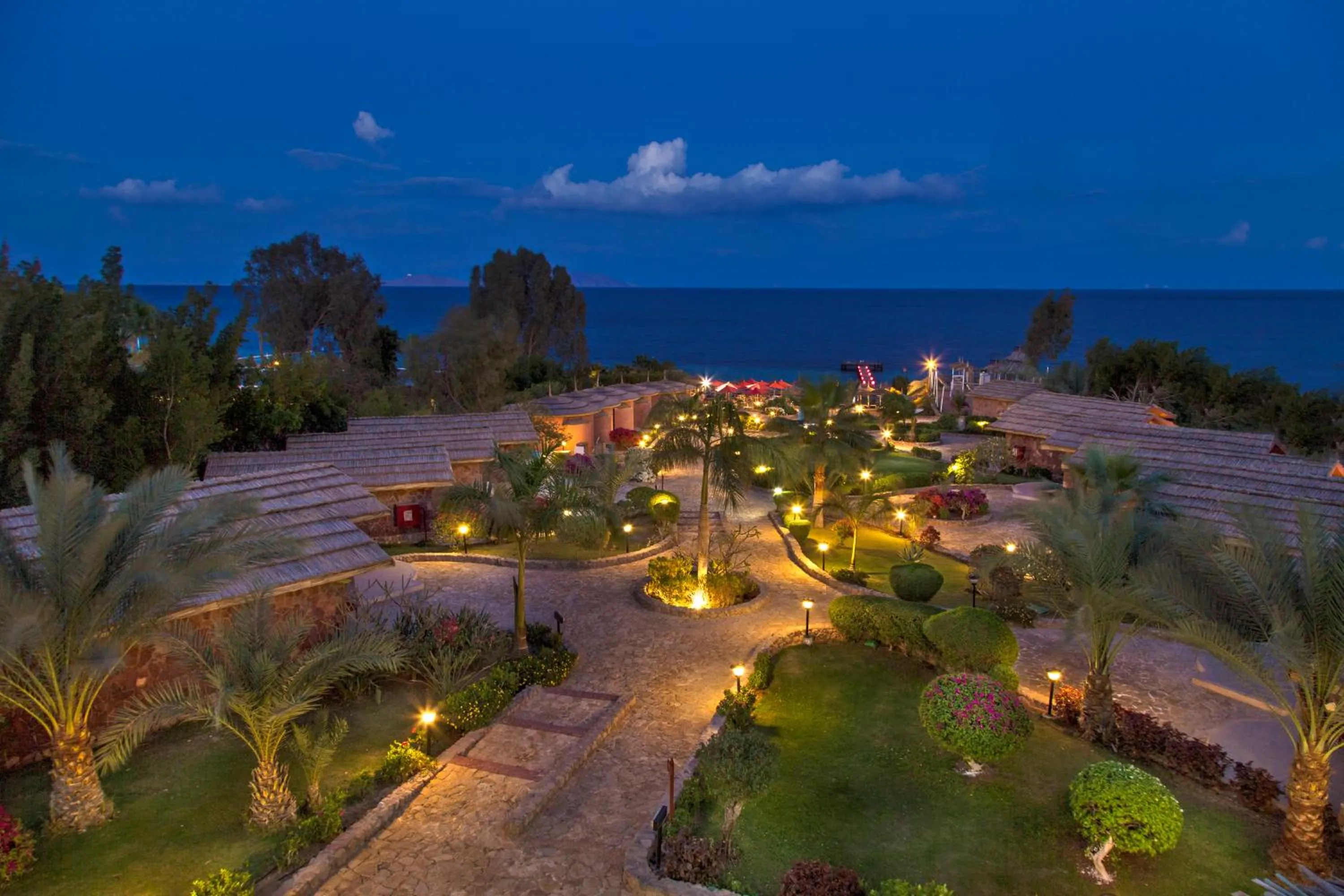 Garden in Xperience Hill-Top Beach Resort