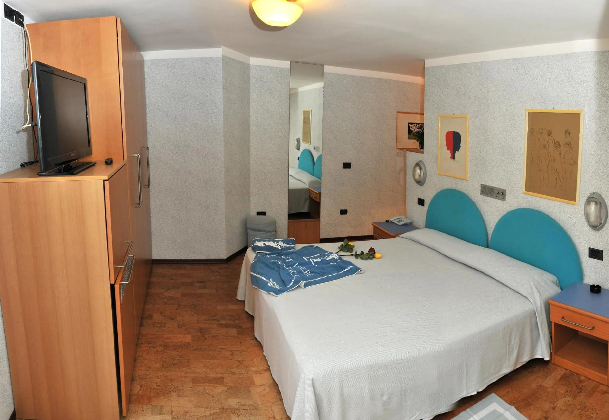 Photo of the whole room in Hotel Venere