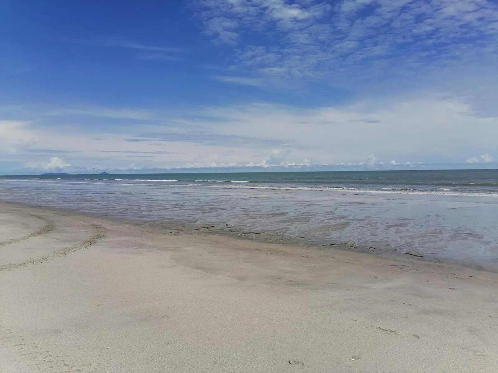 Beach in B&B EL Litoral