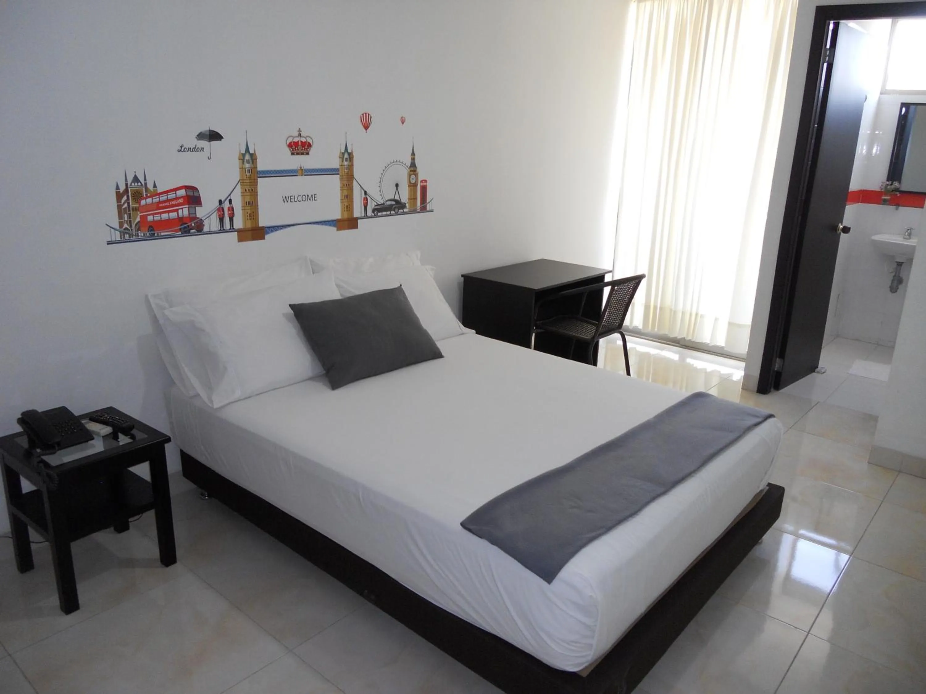 Photo of the whole room, Bed in Hotel Cosmos Sincelejo