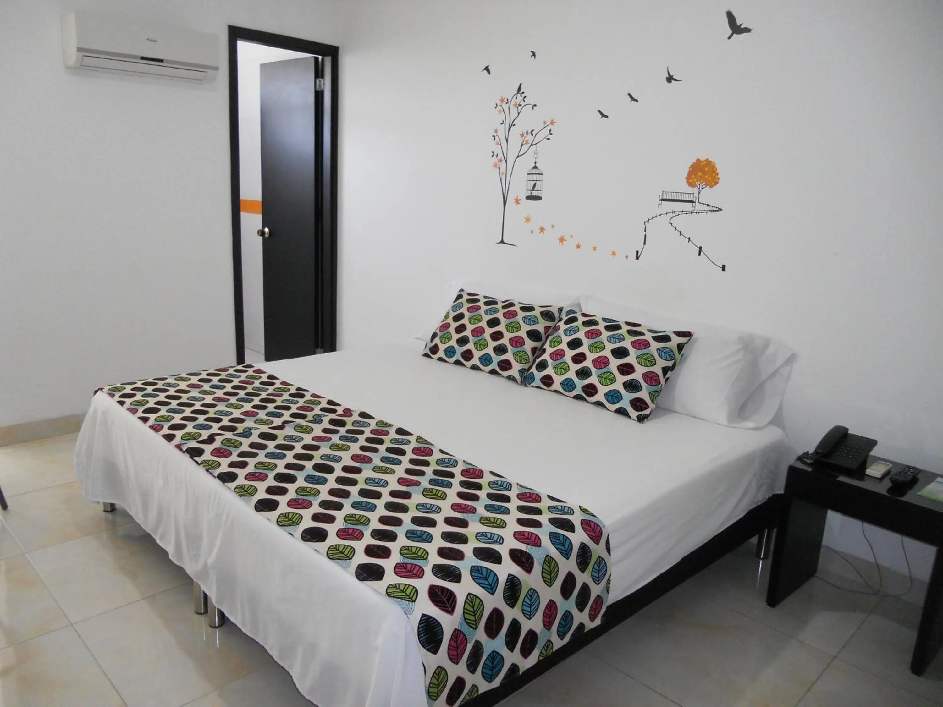 Photo of the whole room, Bed in Hotel Cosmos Sincelejo