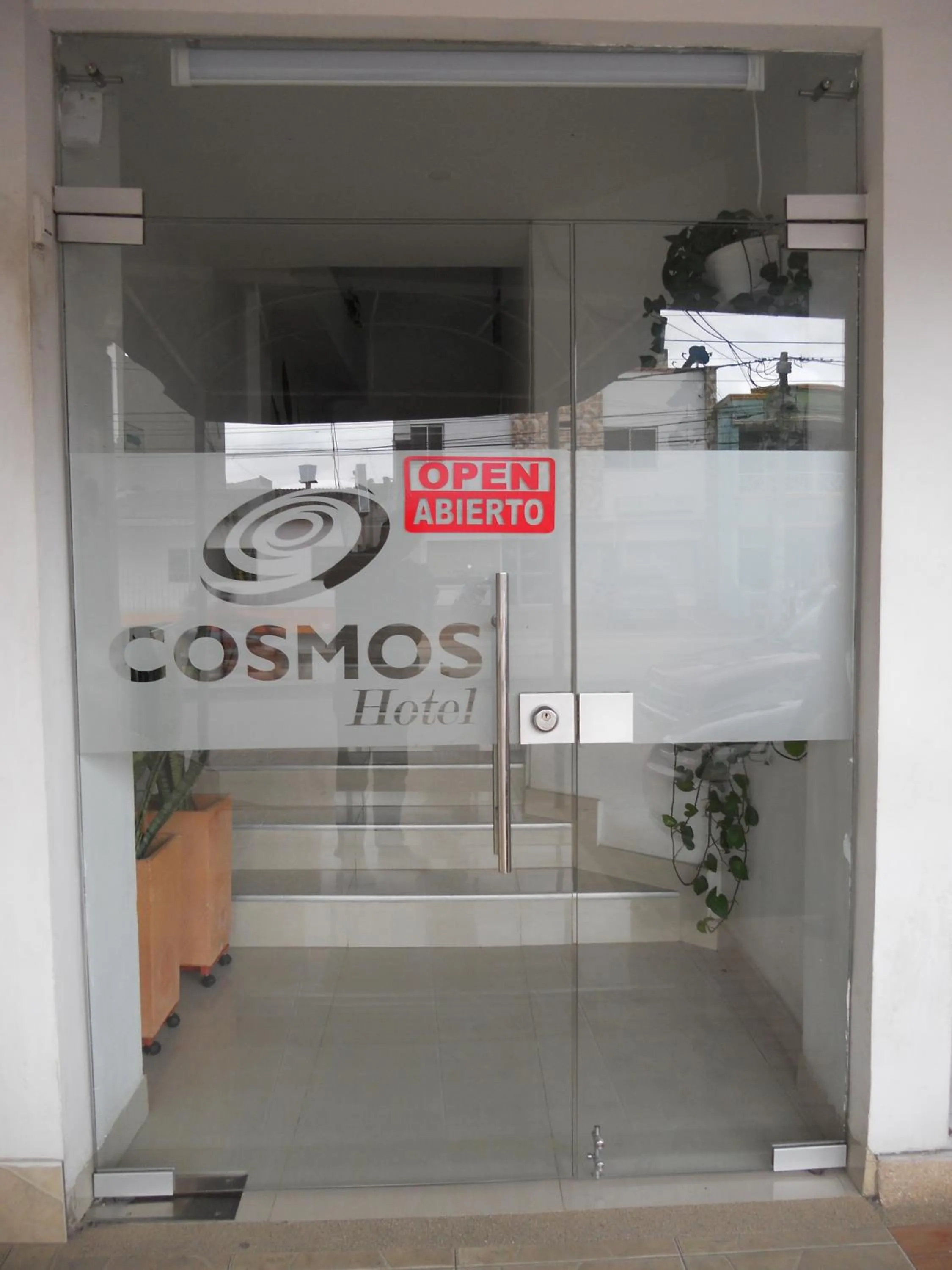 Facade/entrance in Hotel Cosmos Sincelejo