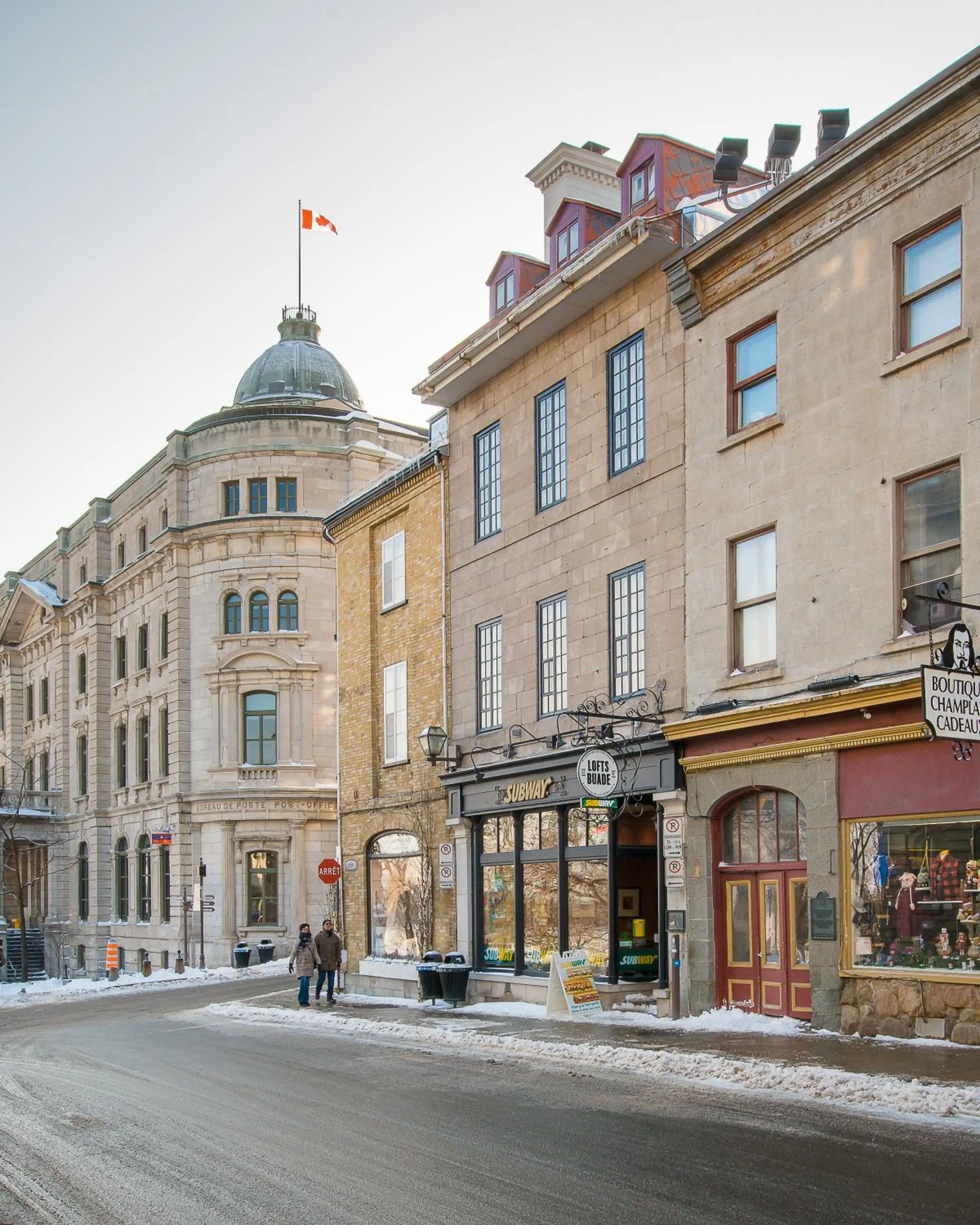 Property building in Les Lofts de Buade - Par Les Lofts Vieux-Québec