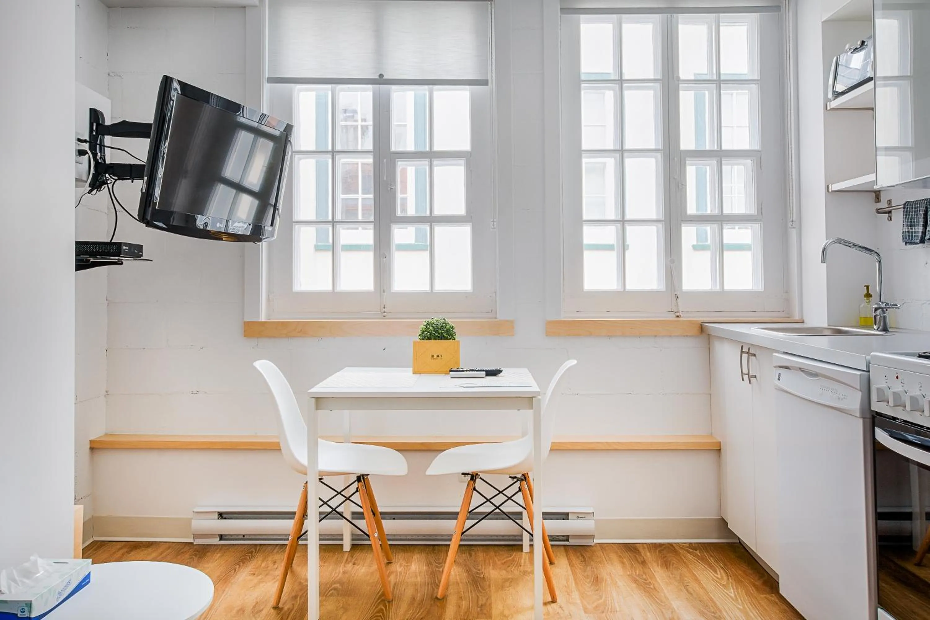 Kitchen or kitchenette in Les Lofts de Buade - Par Les Lofts Vieux-Québec