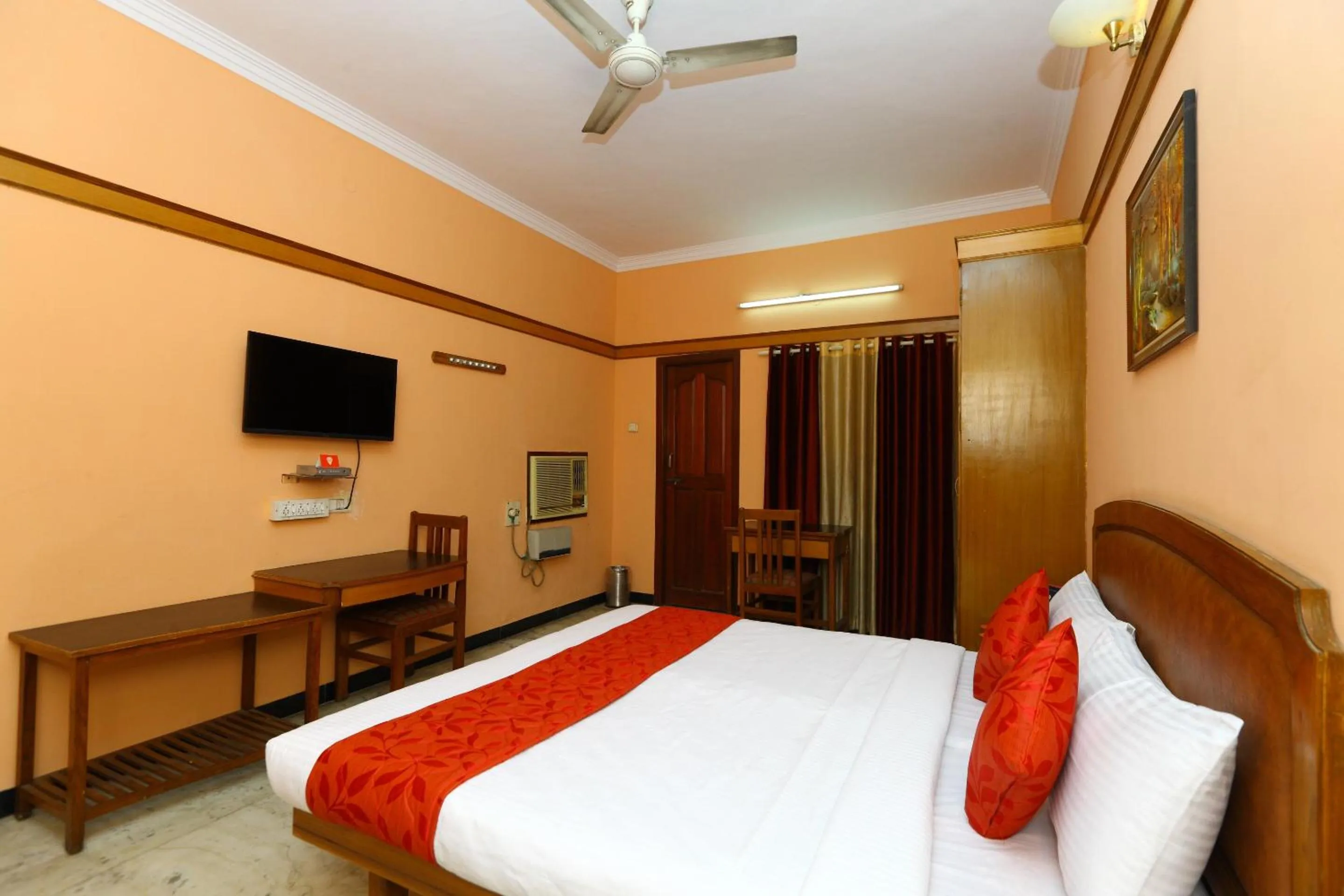 Bedroom, Bed in The Park View Inn