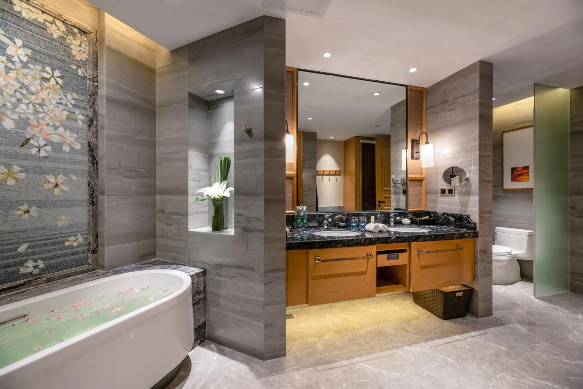 Bathroom in C&D Resort,Wuyi Mountain
