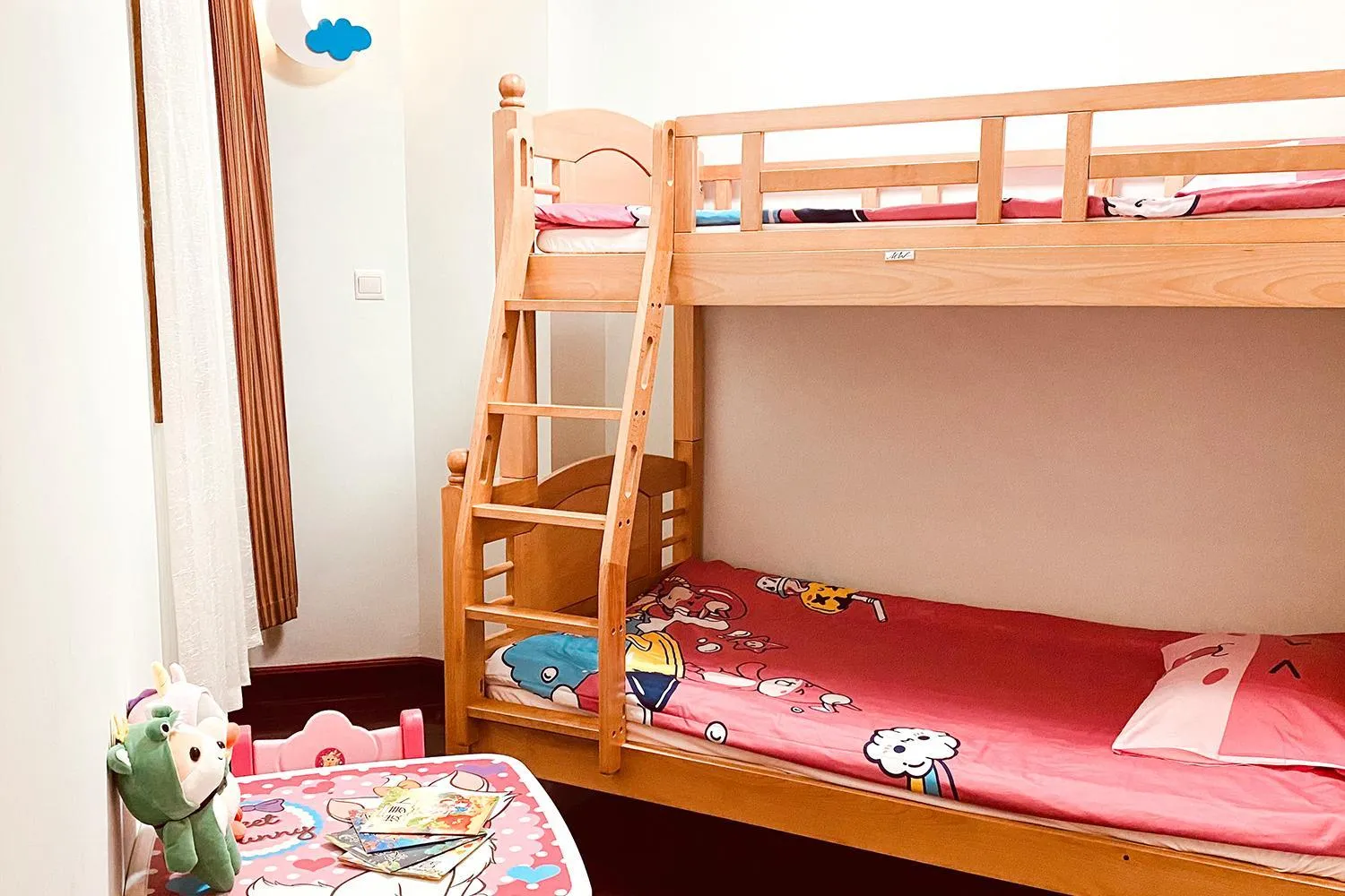 Bed in C&D Resort,Wuyi Mountain