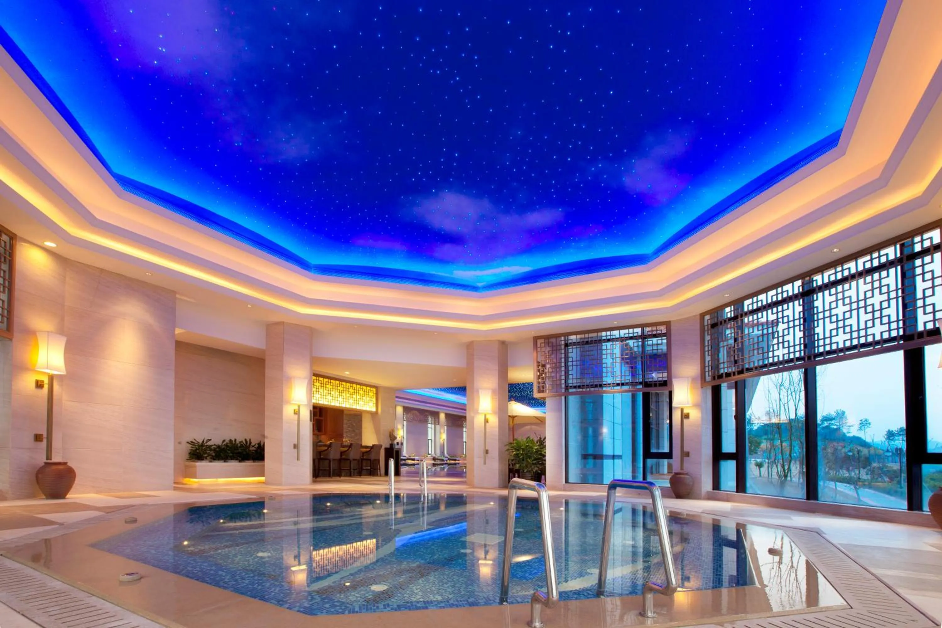 Swimming pool in Dahongpao Resort