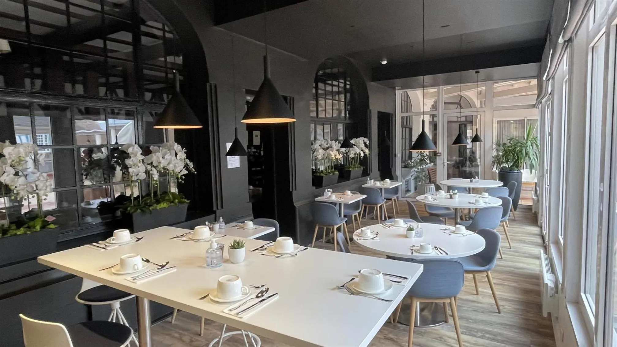 Breakfast in Hôtel Bristol