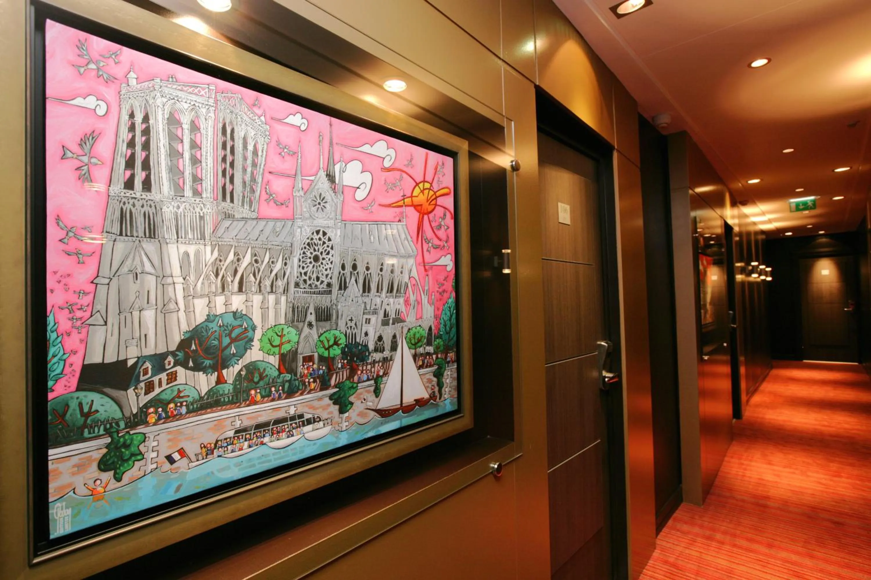 Property building in Hôtel Bristol