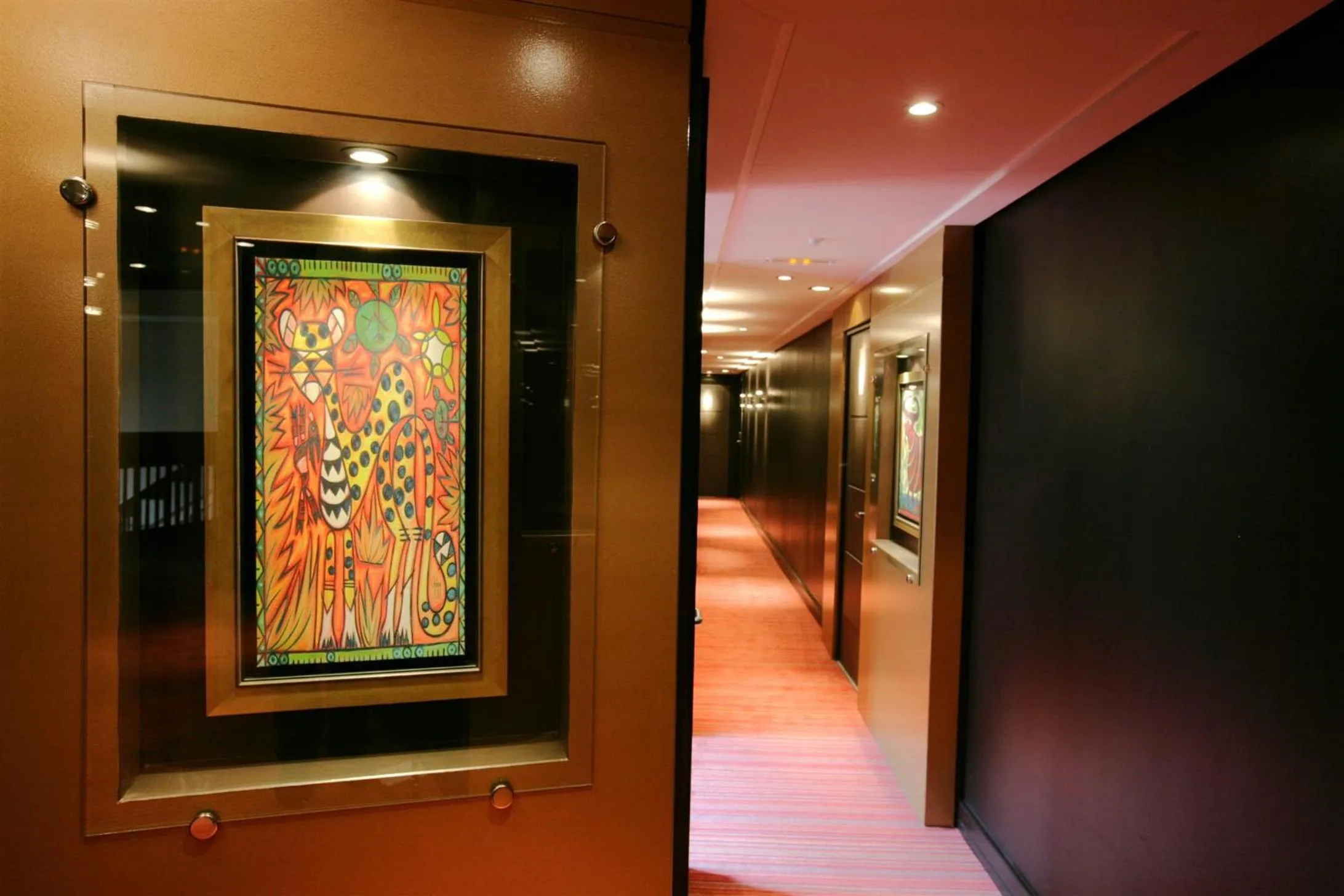 Property building in Hôtel Bristol