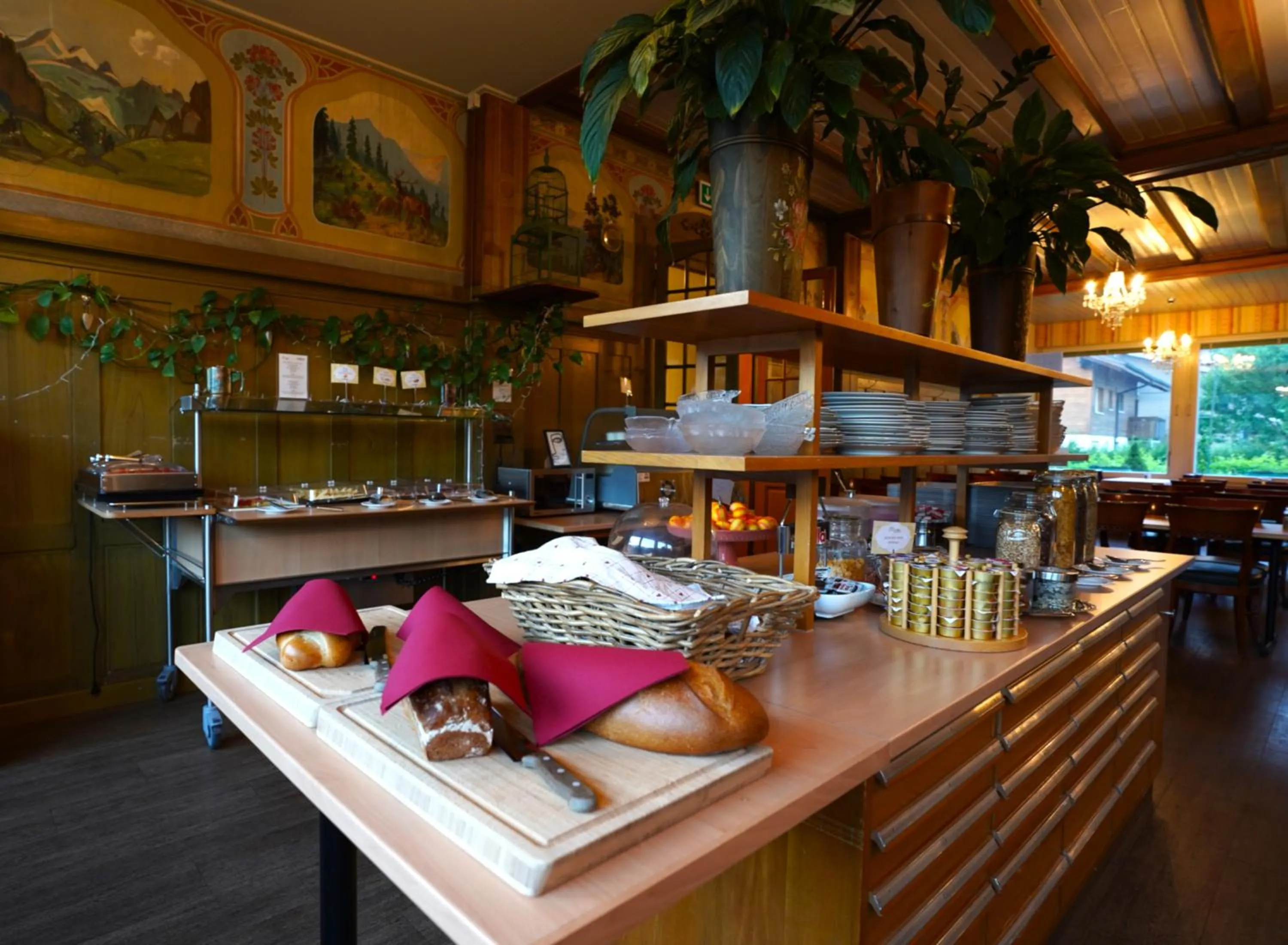 Breakfast in Alpenrose Hotel and Gardens