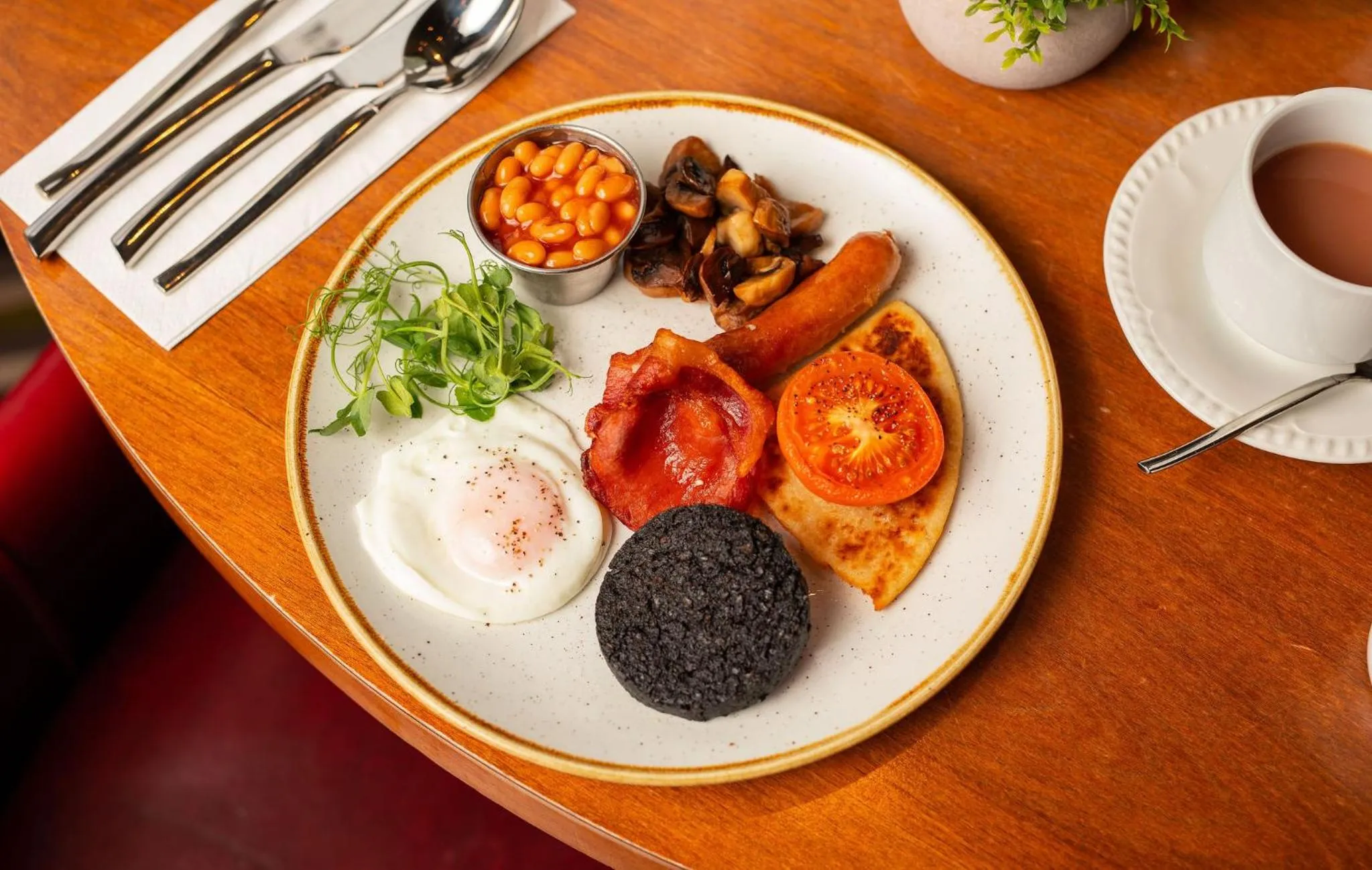 Breakfast in Fairfield House Hotel