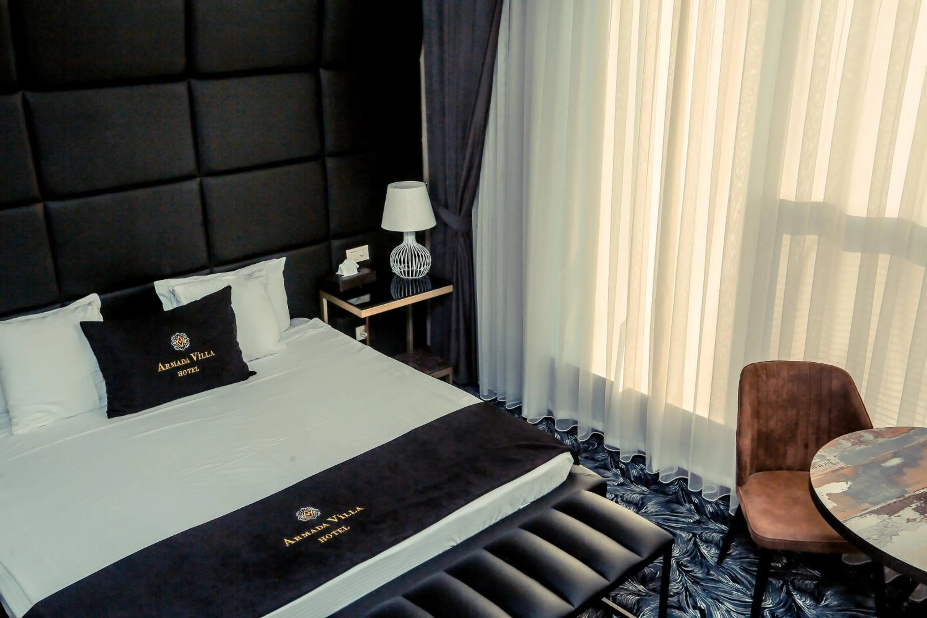 Day, Bed in Armada Villa Hotel