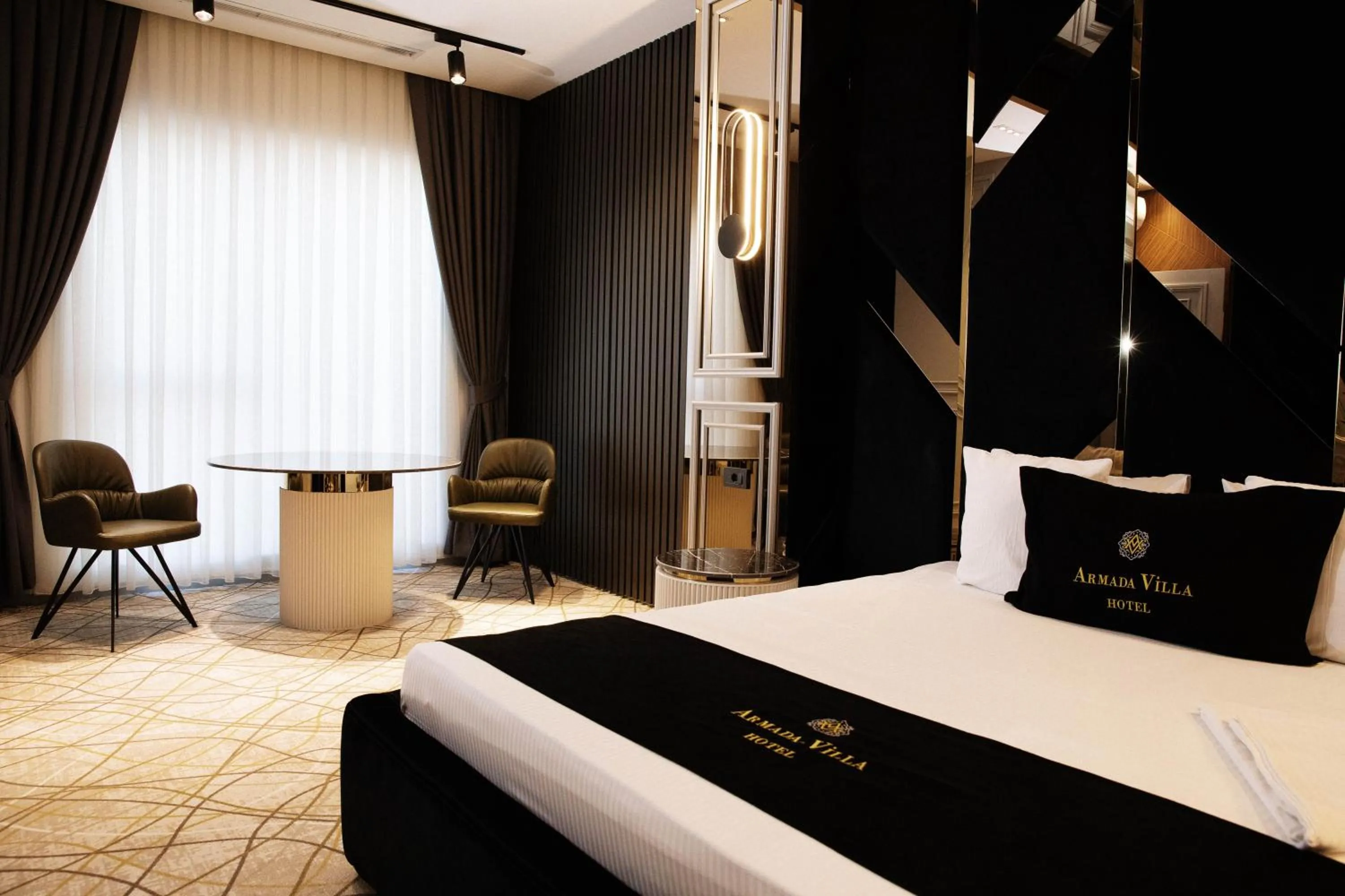 Bed in Armada Villa Hotel