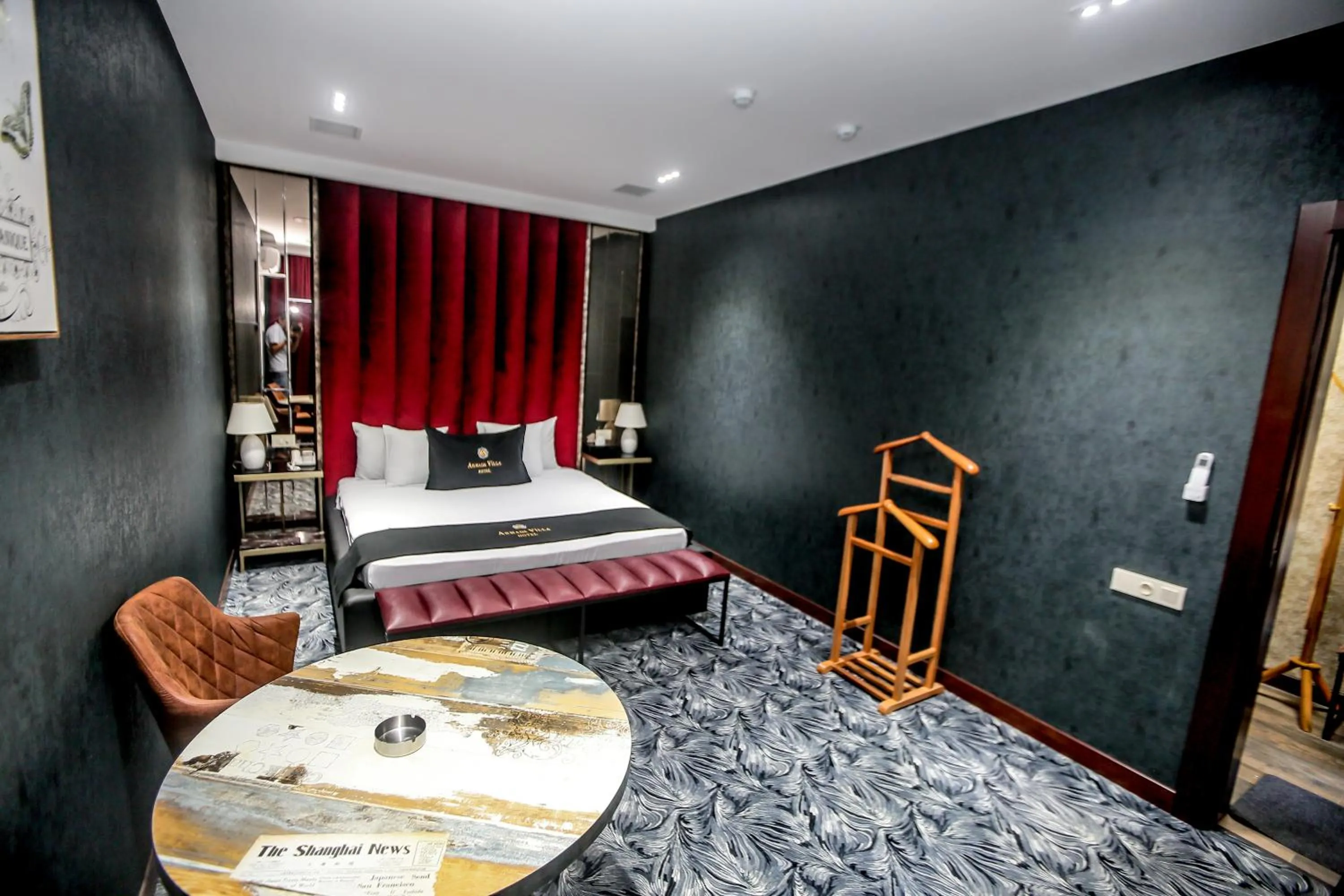 Decorative detail, Bed in Armada Villa Hotel