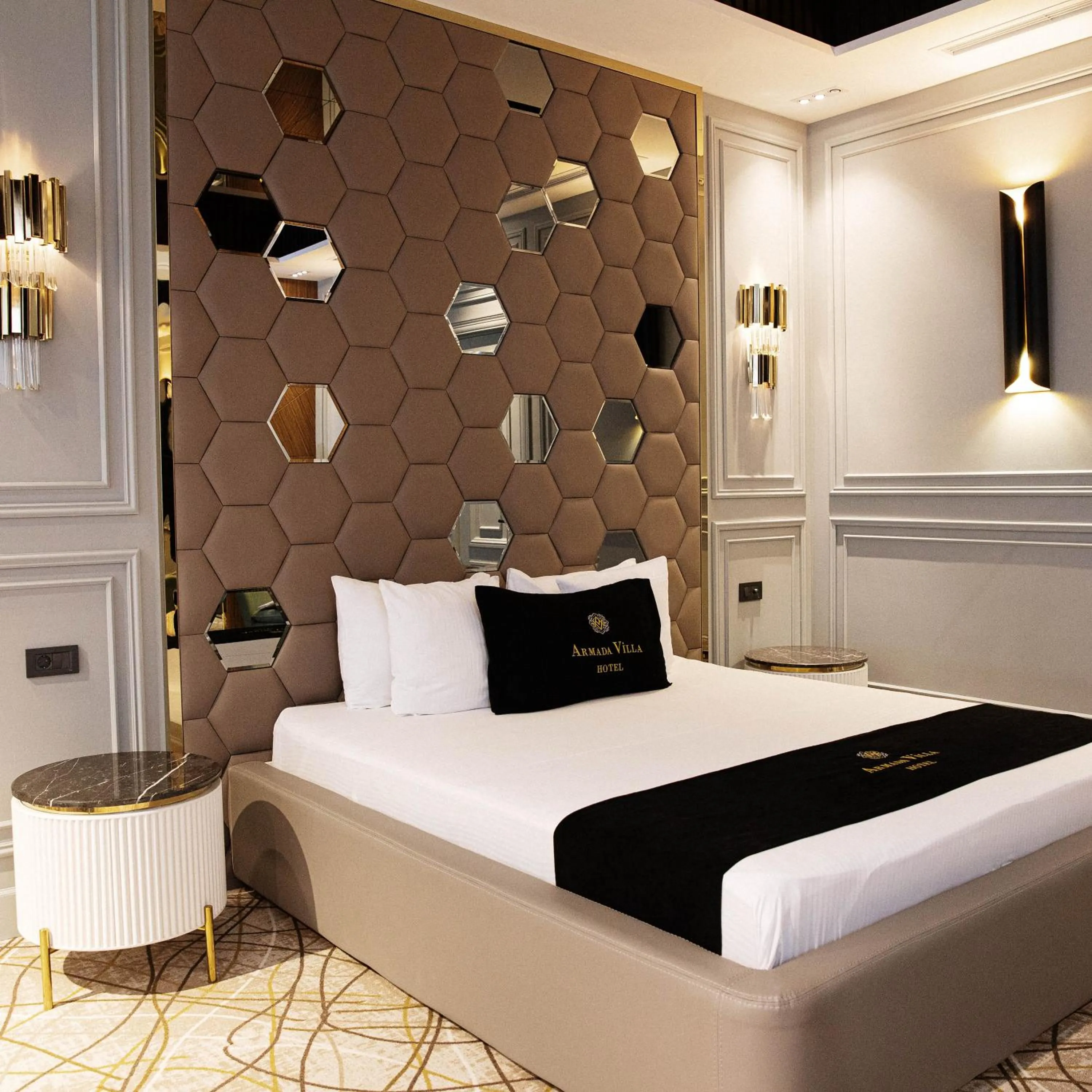 Bed in Armada Villa Hotel