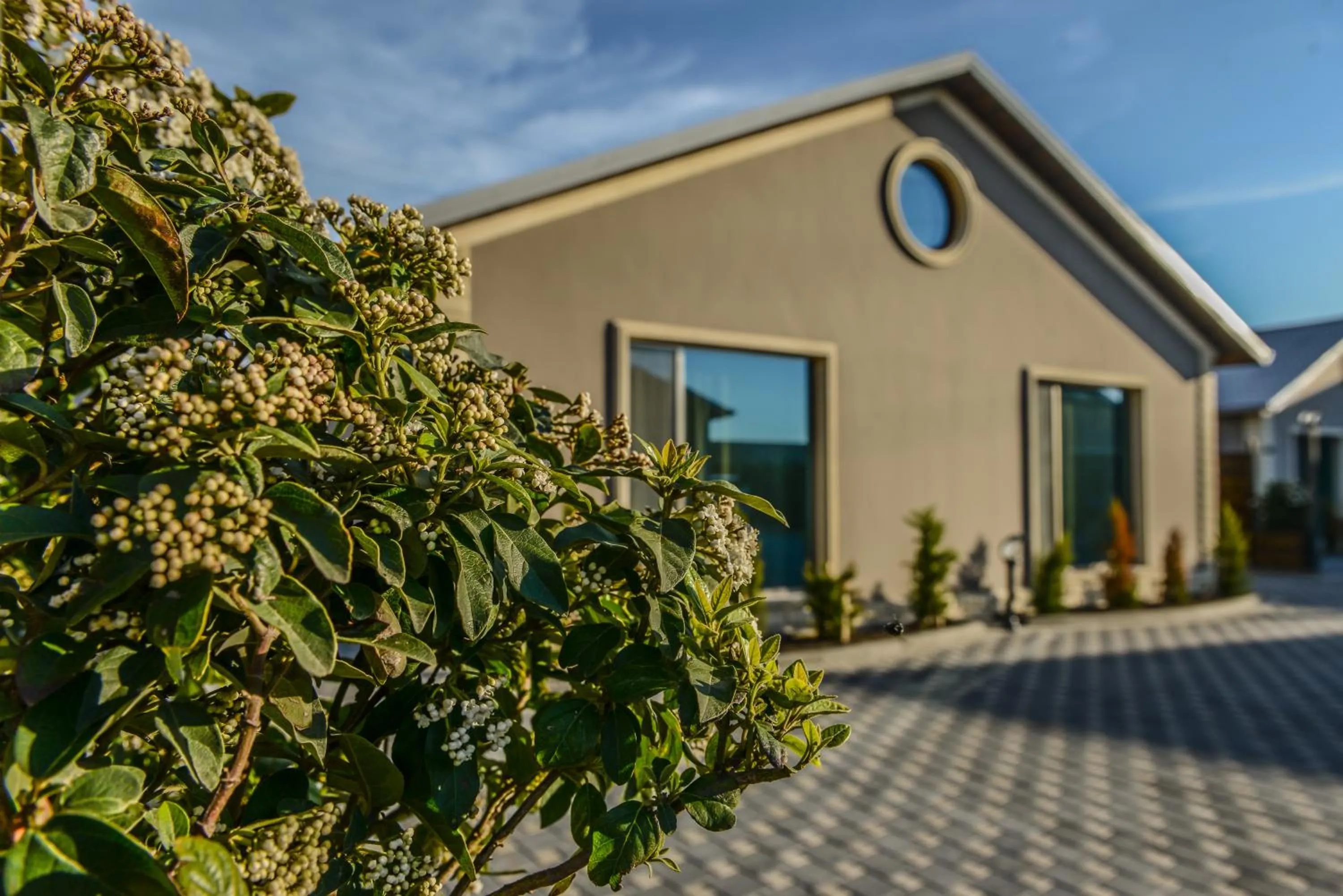 Facade/entrance in Armada Villa Hotel
