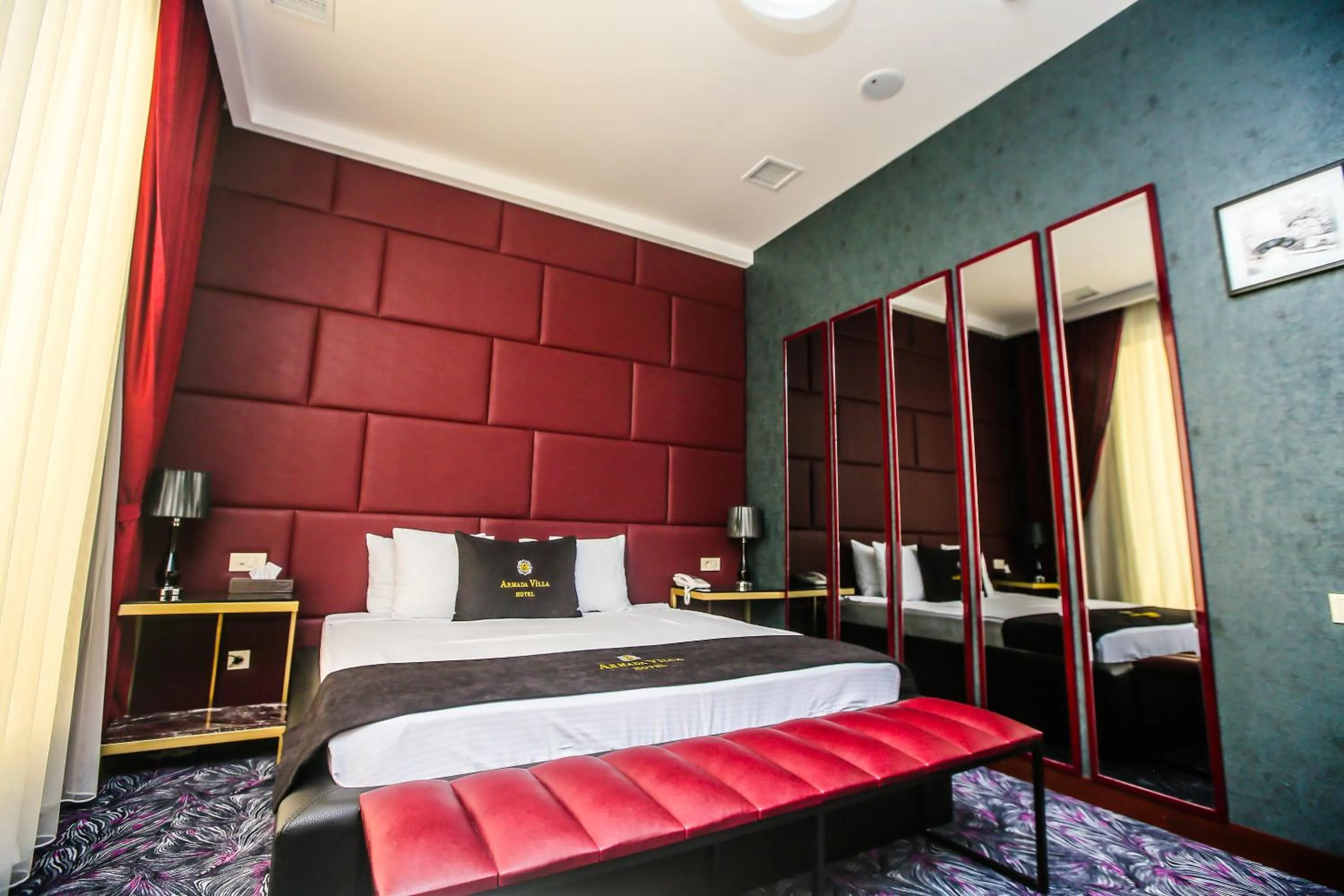 Day, Bed in Armada Villa Hotel