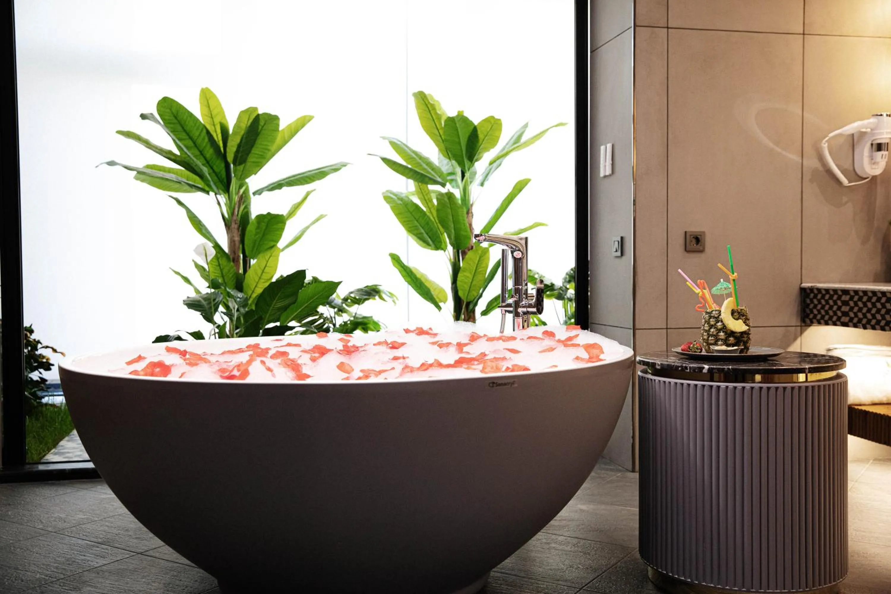 Bathroom in Armada Villa Hotel