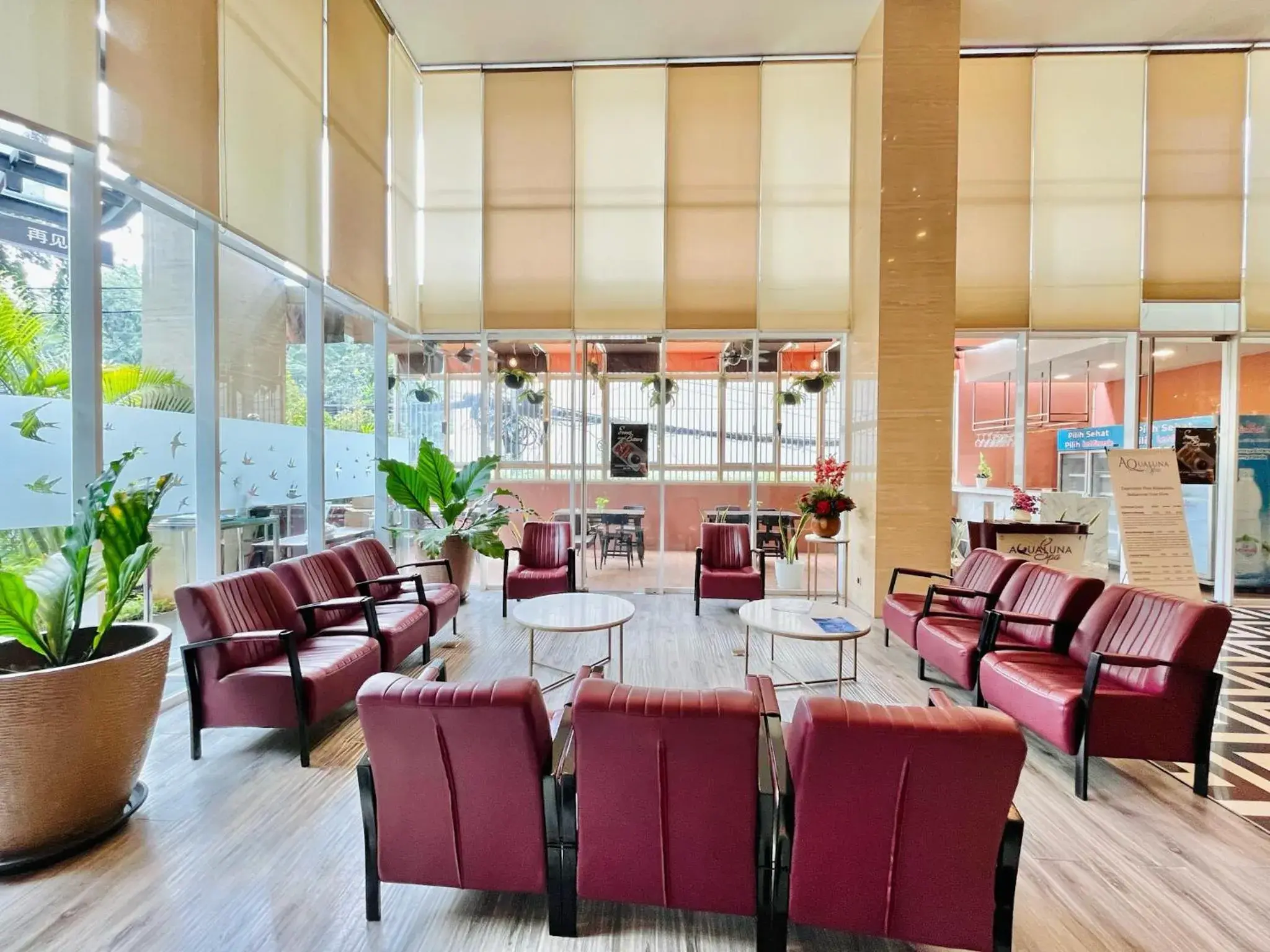 Lobby or reception in Verse Luxe Hotel Wahid Hasyim Lobby or reception in Verse Luxe Hotel Wahid Hasyim