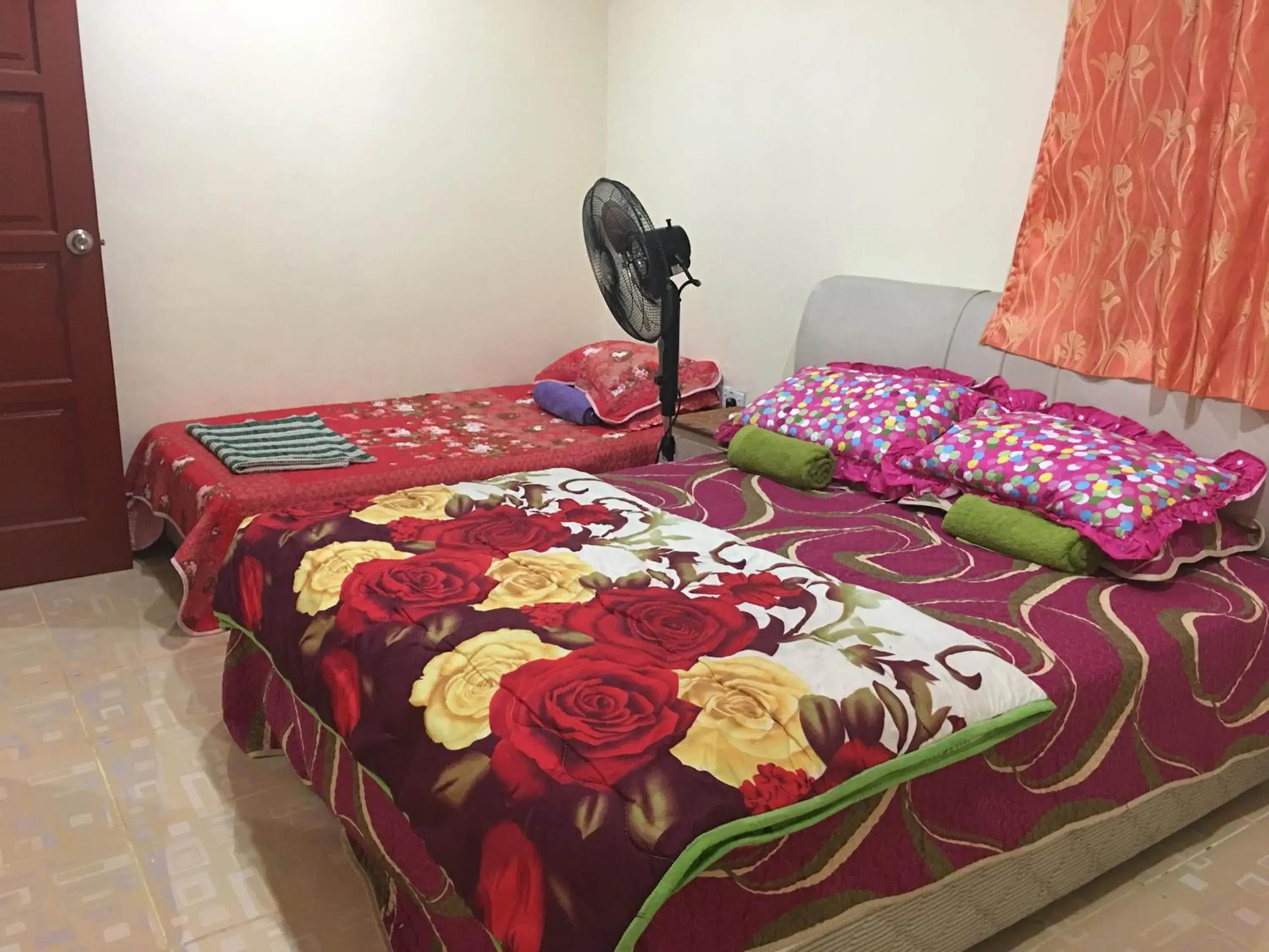 Two-Bedroom House in Homestay d SOFIA Two-Bedroom House in Homestay d SOFIA